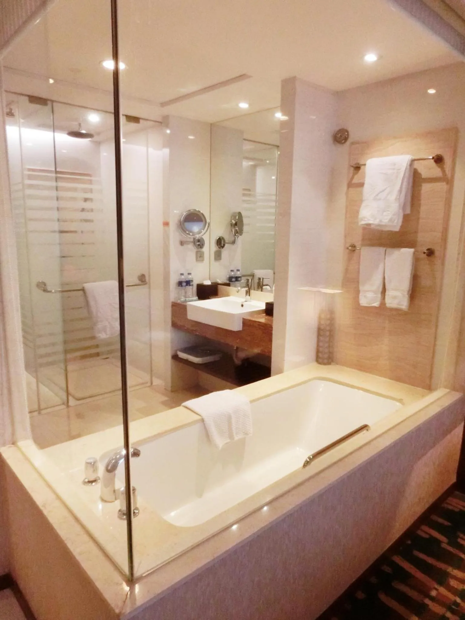 Bathroom in Guangzhou Good International Hotel