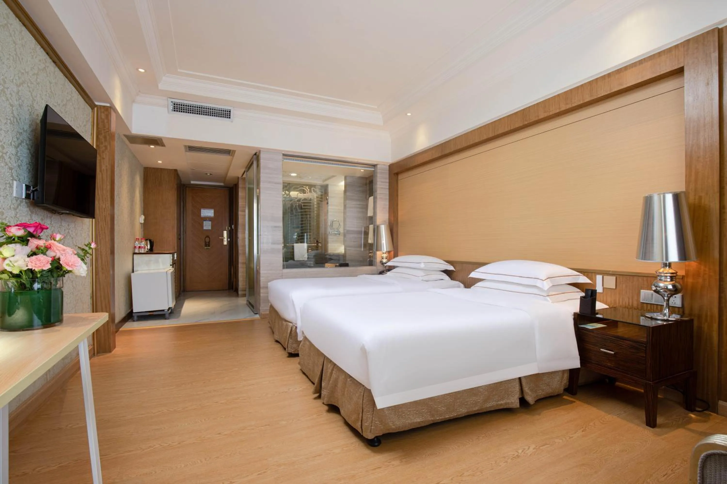 Bed in Guangzhou Good International Hotel