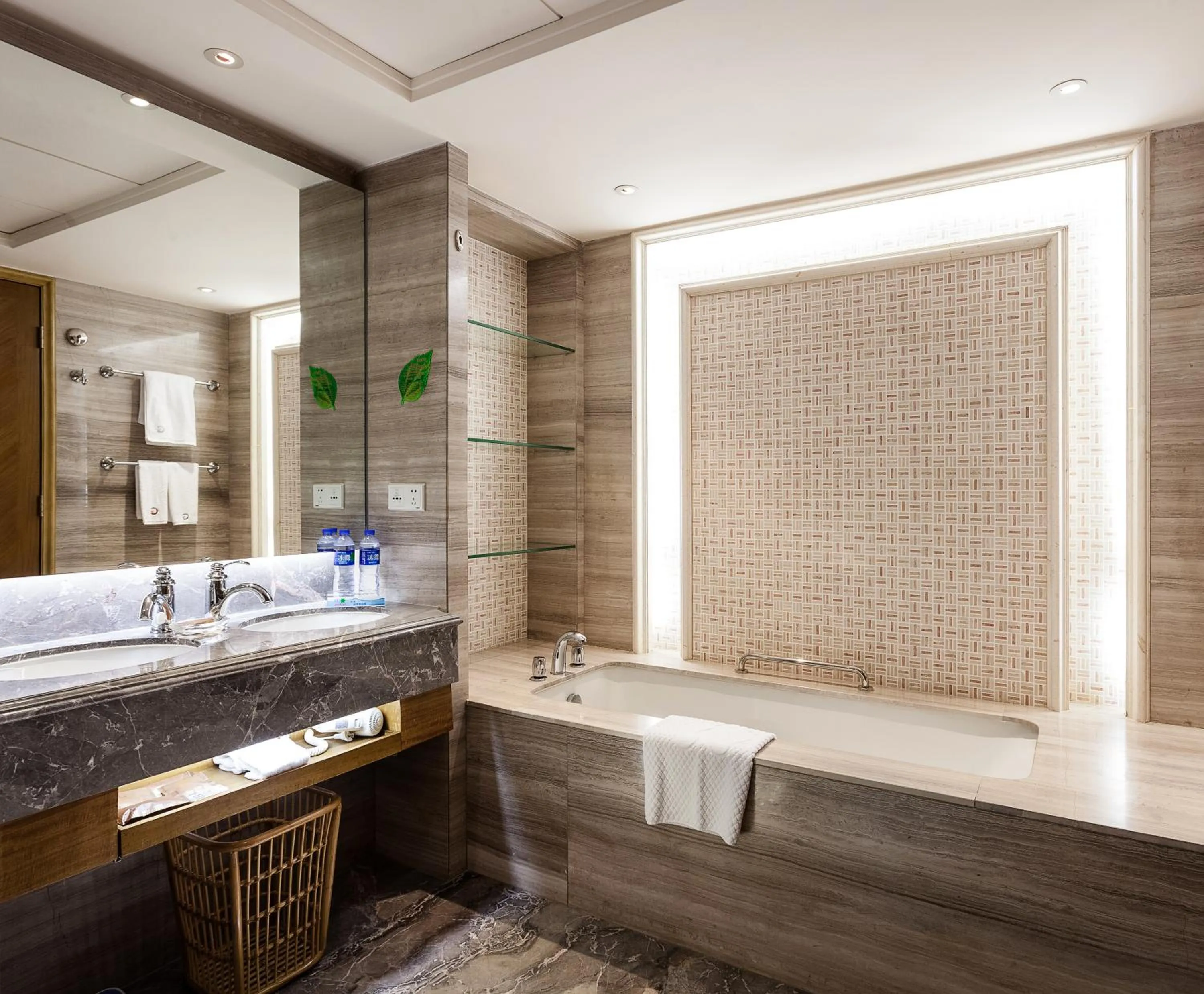 Bathroom in Guangzhou Good International Hotel