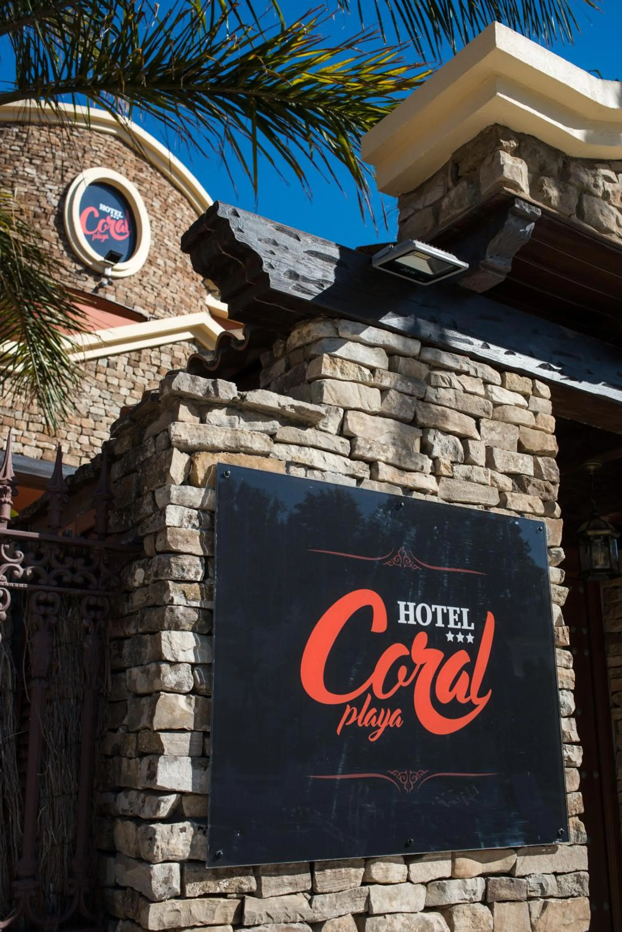 Logo/Certificate/Sign in Hotel Coral Playa