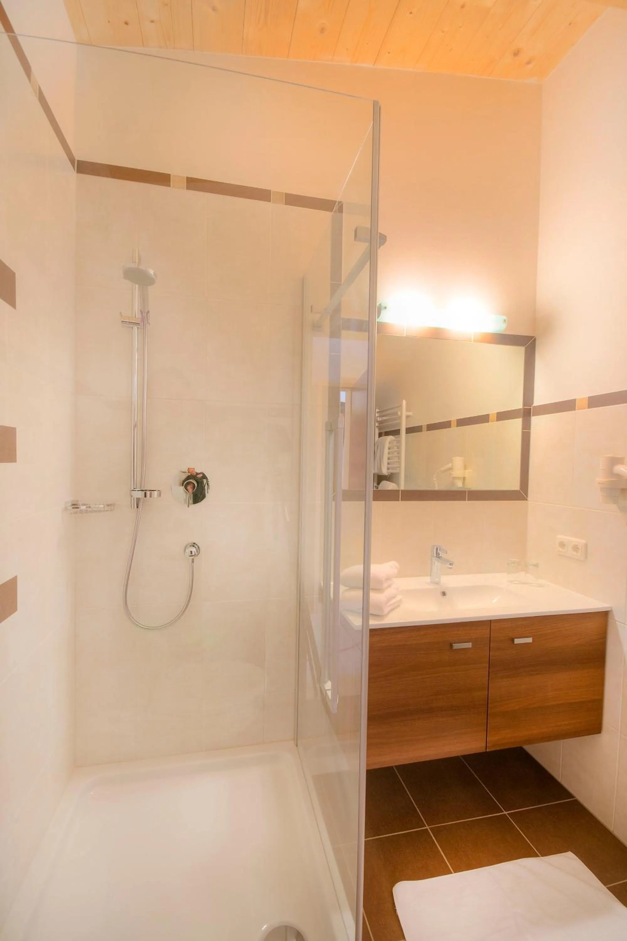 Bathroom in Panoramahotel Burgeck