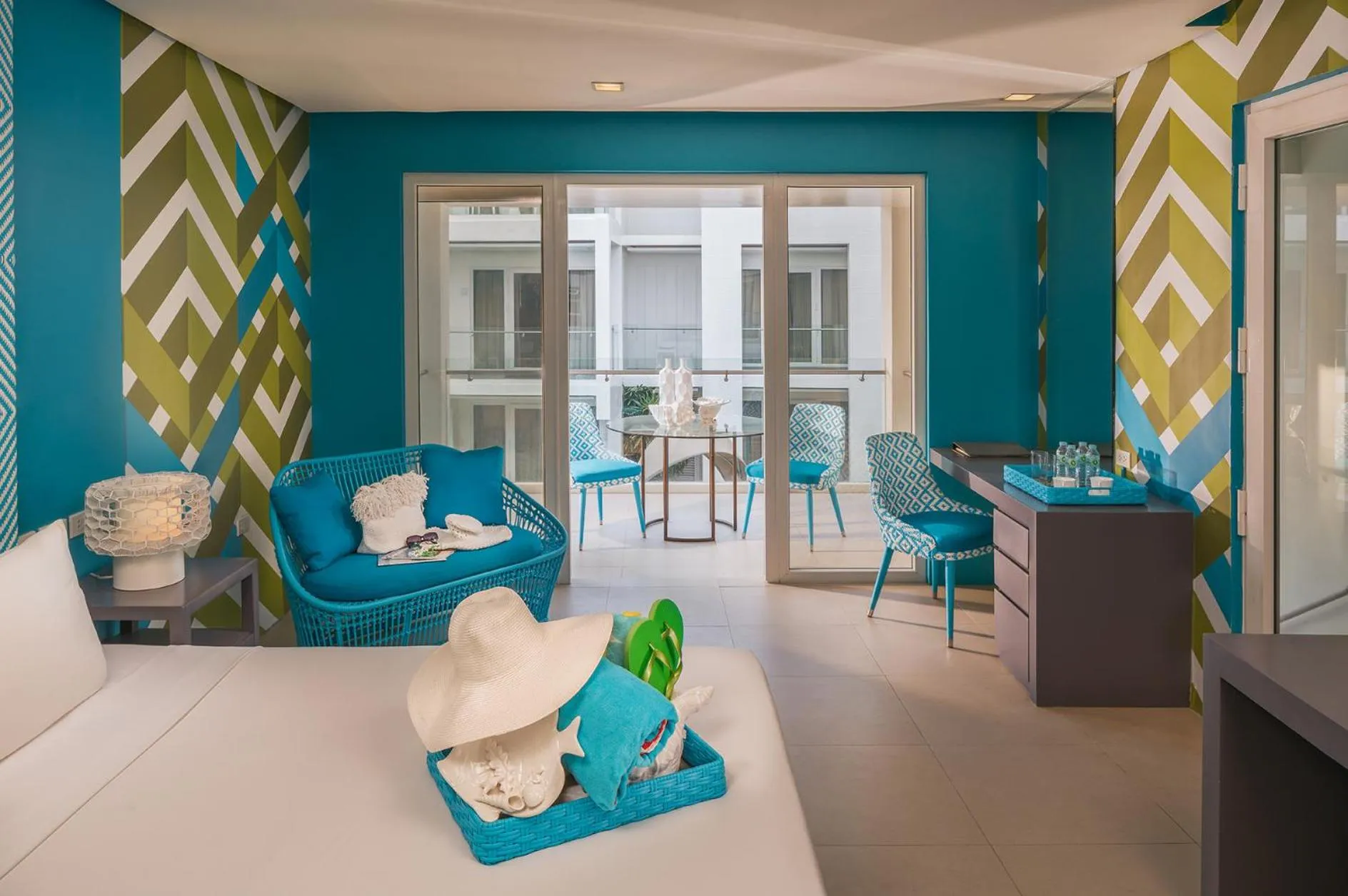 Photo of the whole room in Astoria Boracay