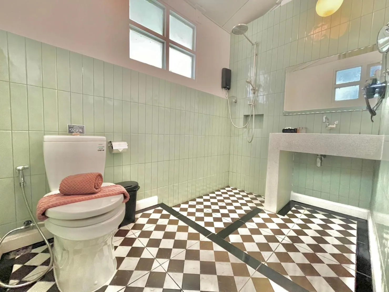 Bathroom in Green Gallery Beach Boutique Hotel