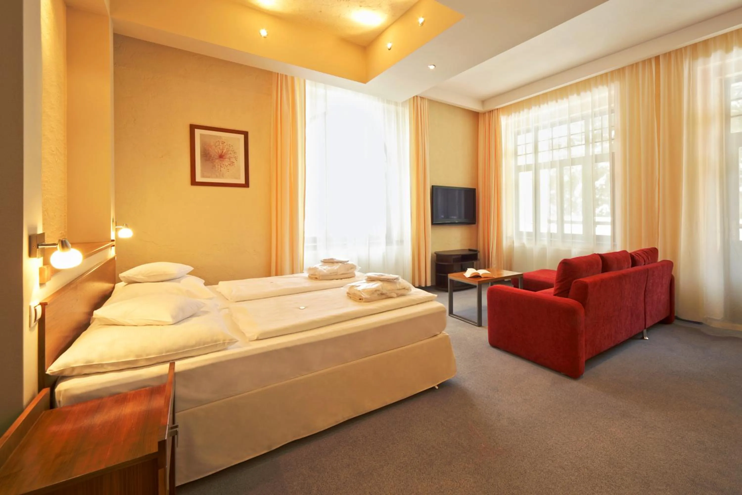 Bed in Spa & Wellness Hotel St. Moritz