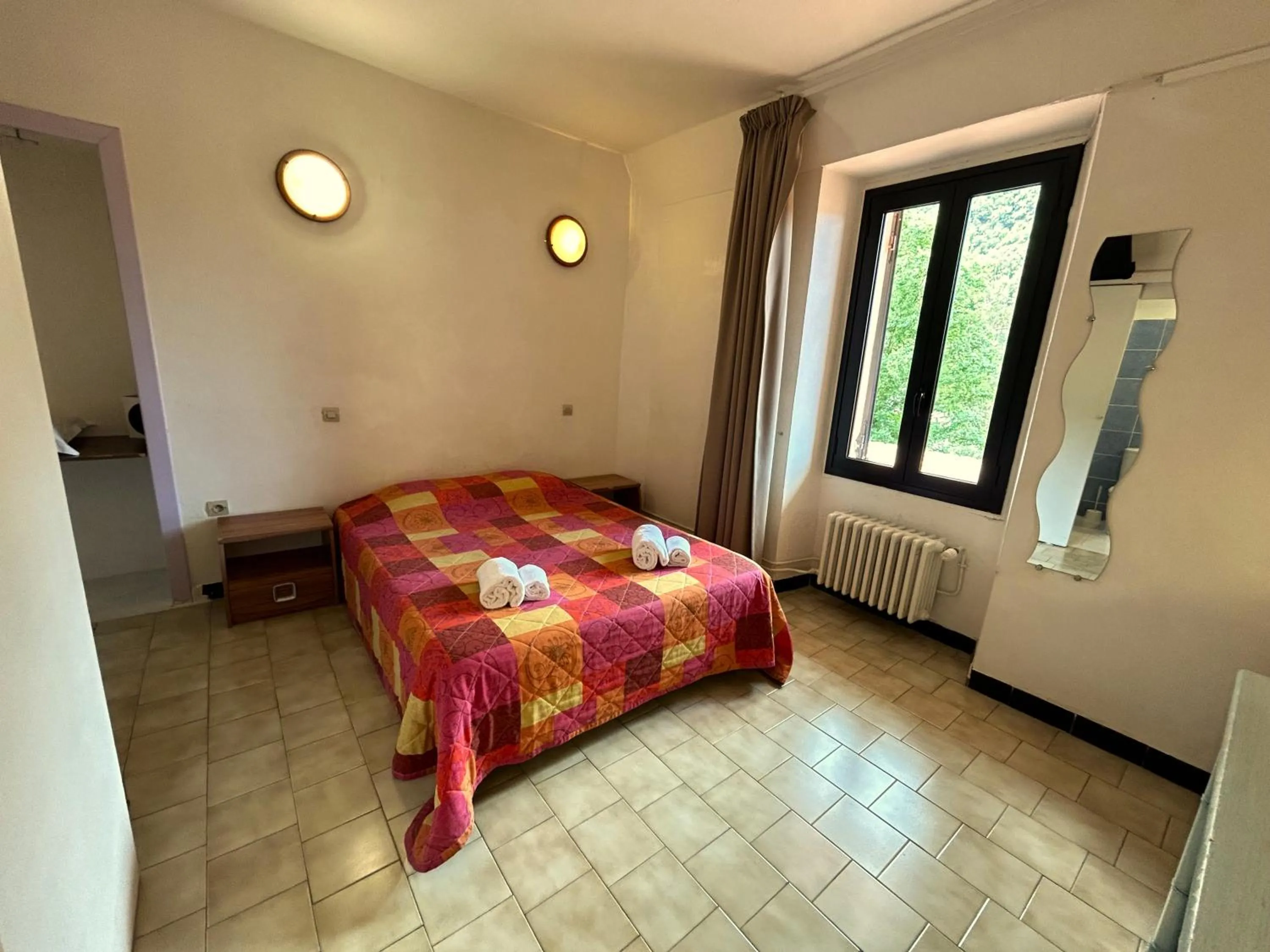 Double Room in Hôtel Le Bon Accueil