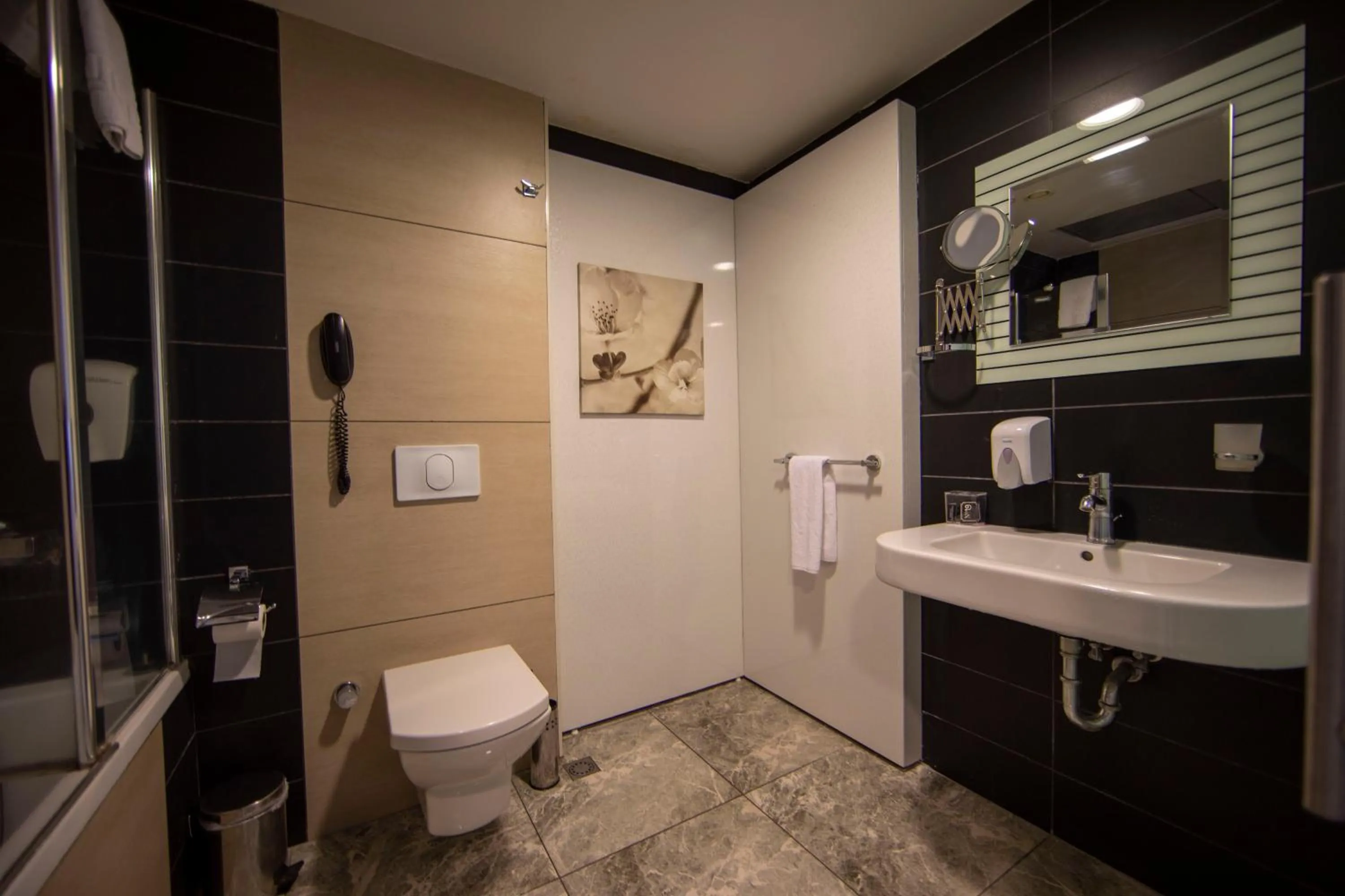 No 19 Boutique Hotel