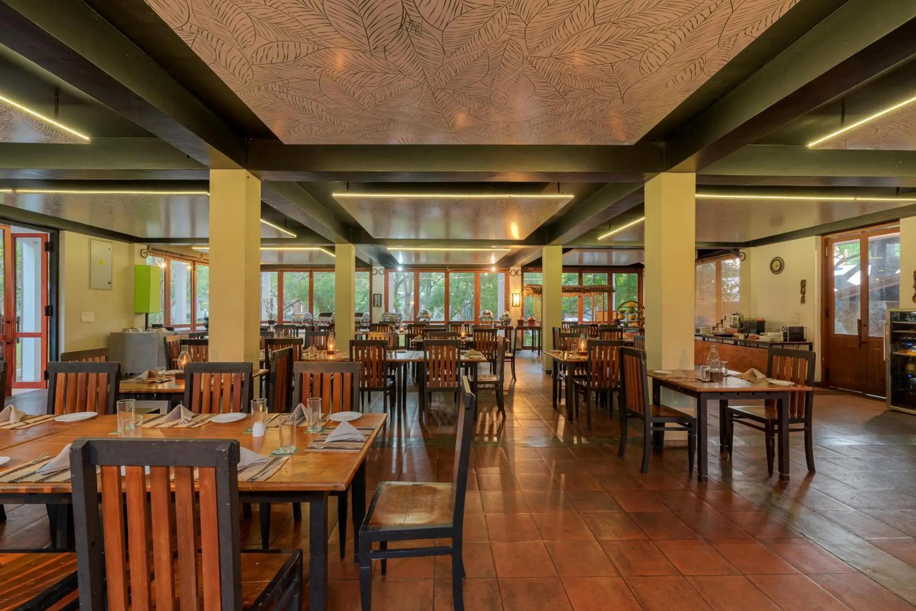 Restaurant/places to eat in Hotel Elephant Reach Restaurant/places to eat in Hotel Elephant Reach