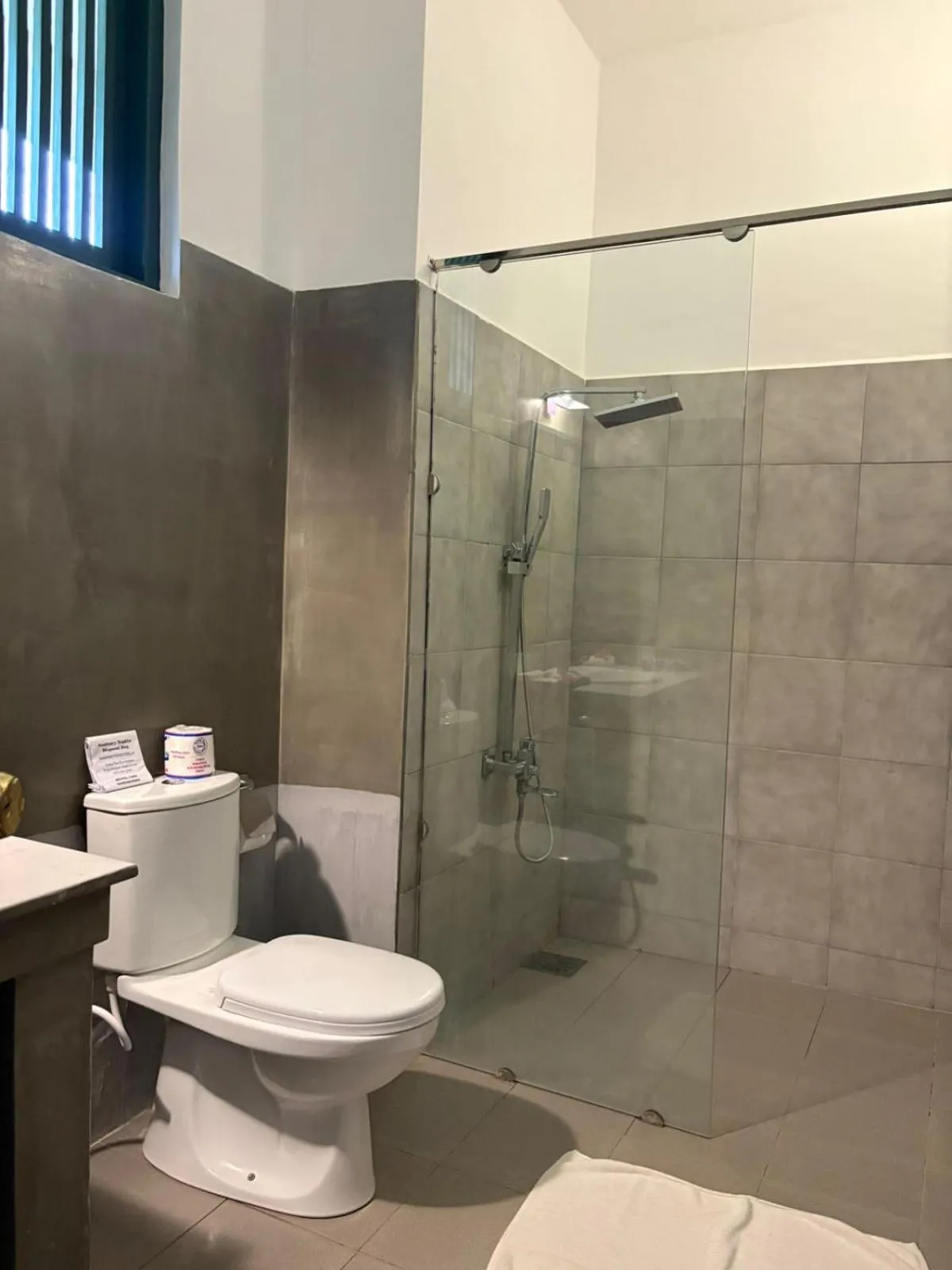 Bathroom in Hotel Elephant Reach