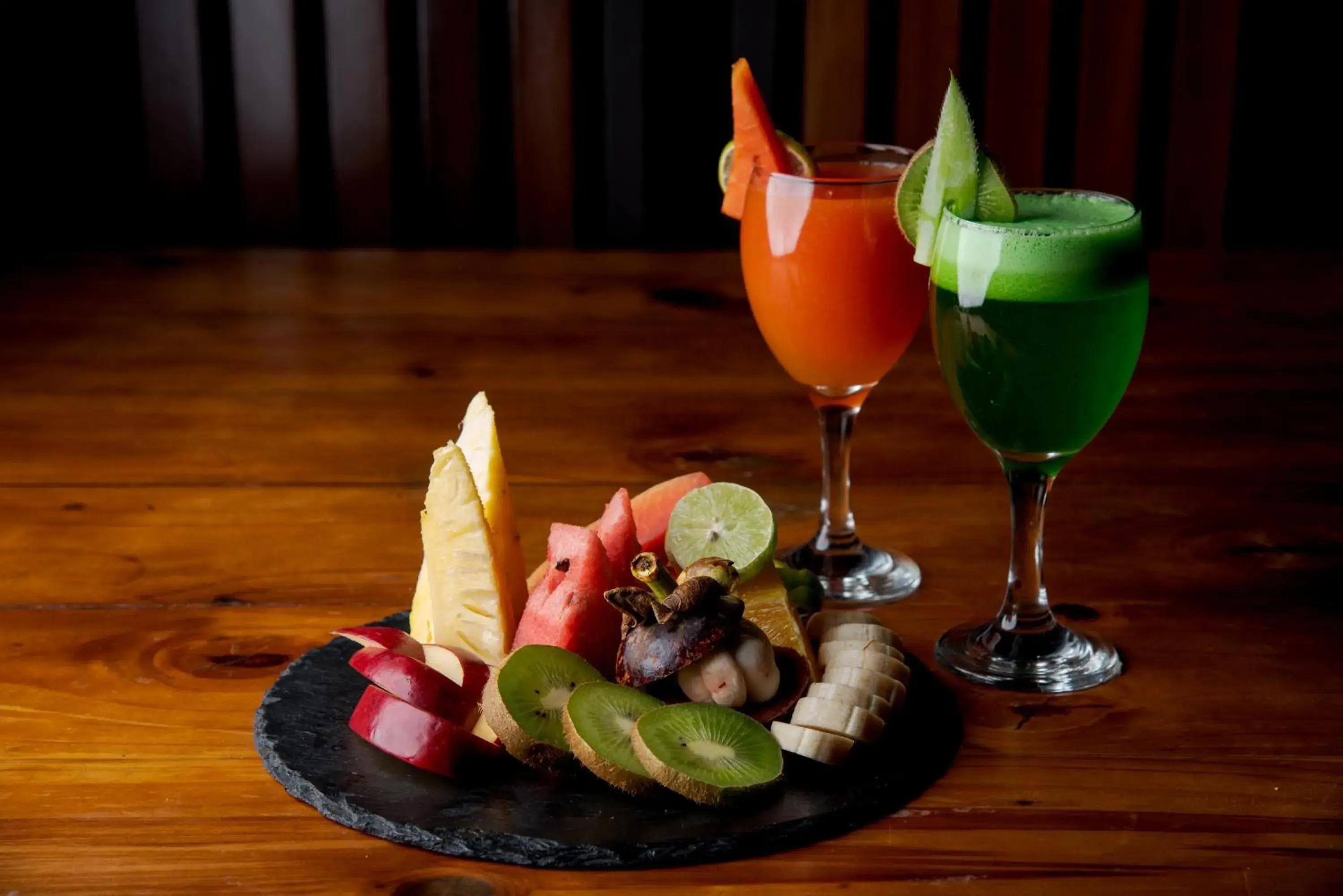 Food and drinks in Hotel Elephant Reach Food and drinks in Hotel Elephant Reach