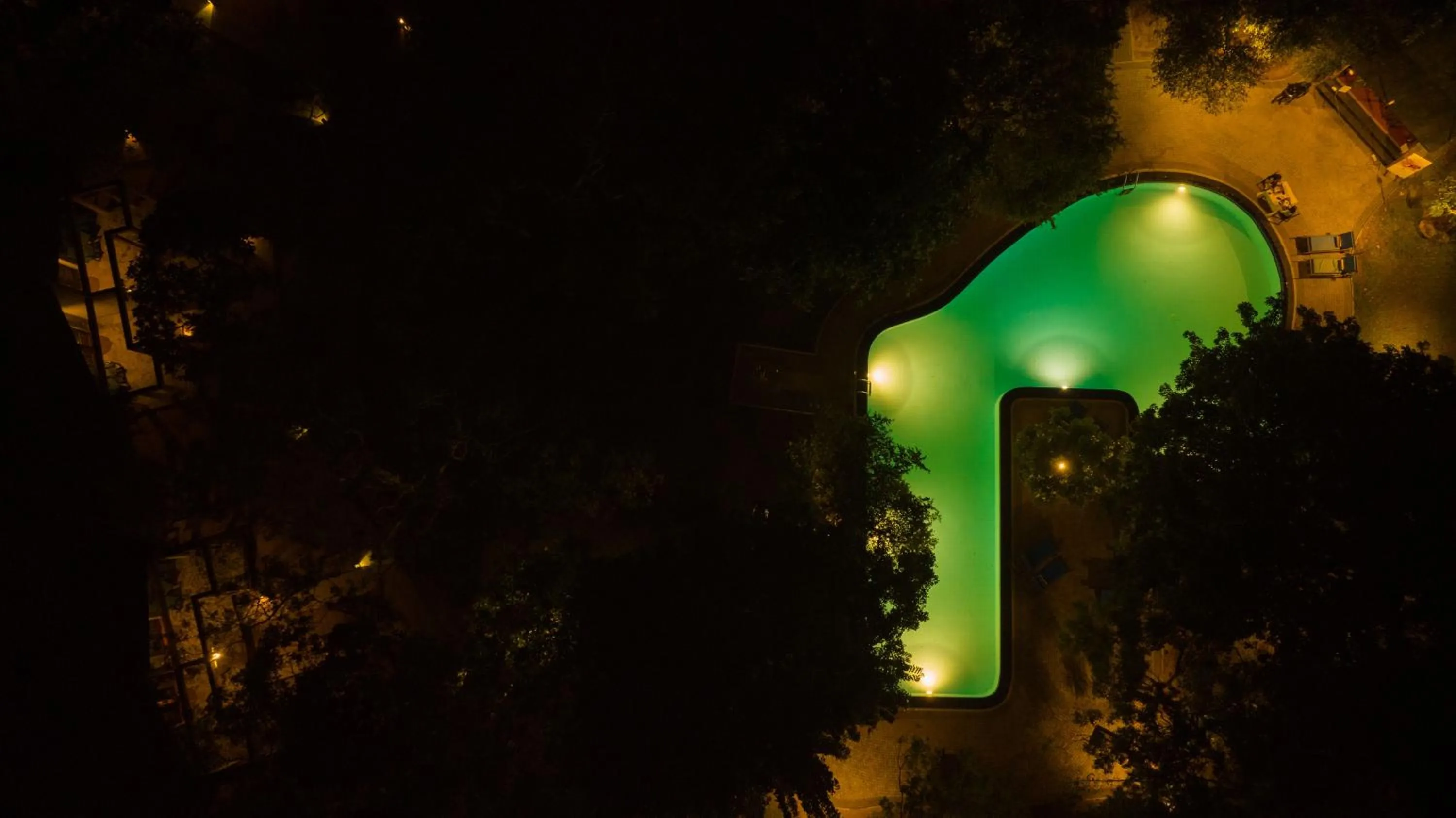 Swimming pool in Hotel Elephant Reach