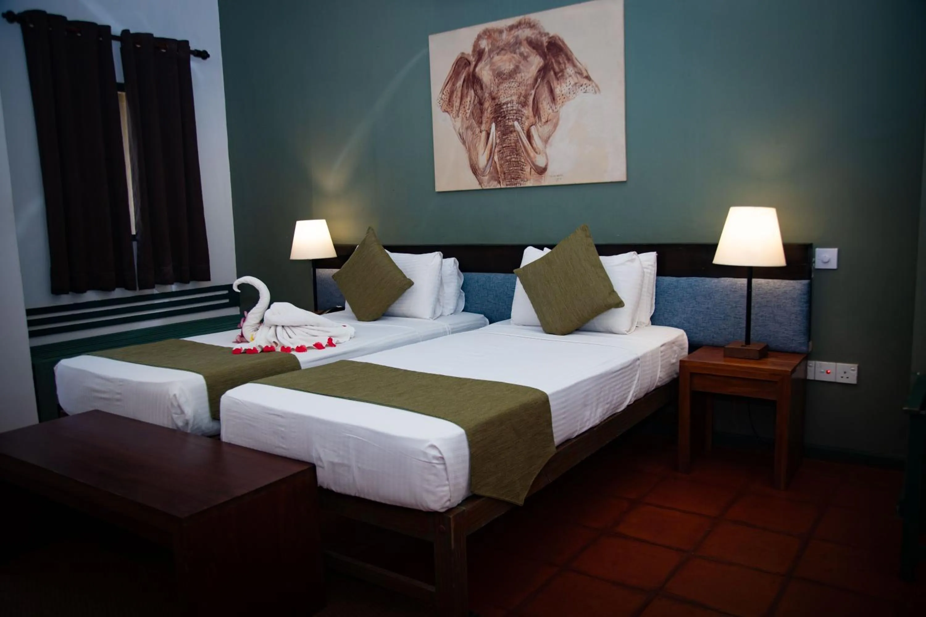 Bedroom, Bed in Hotel Elephant Reach