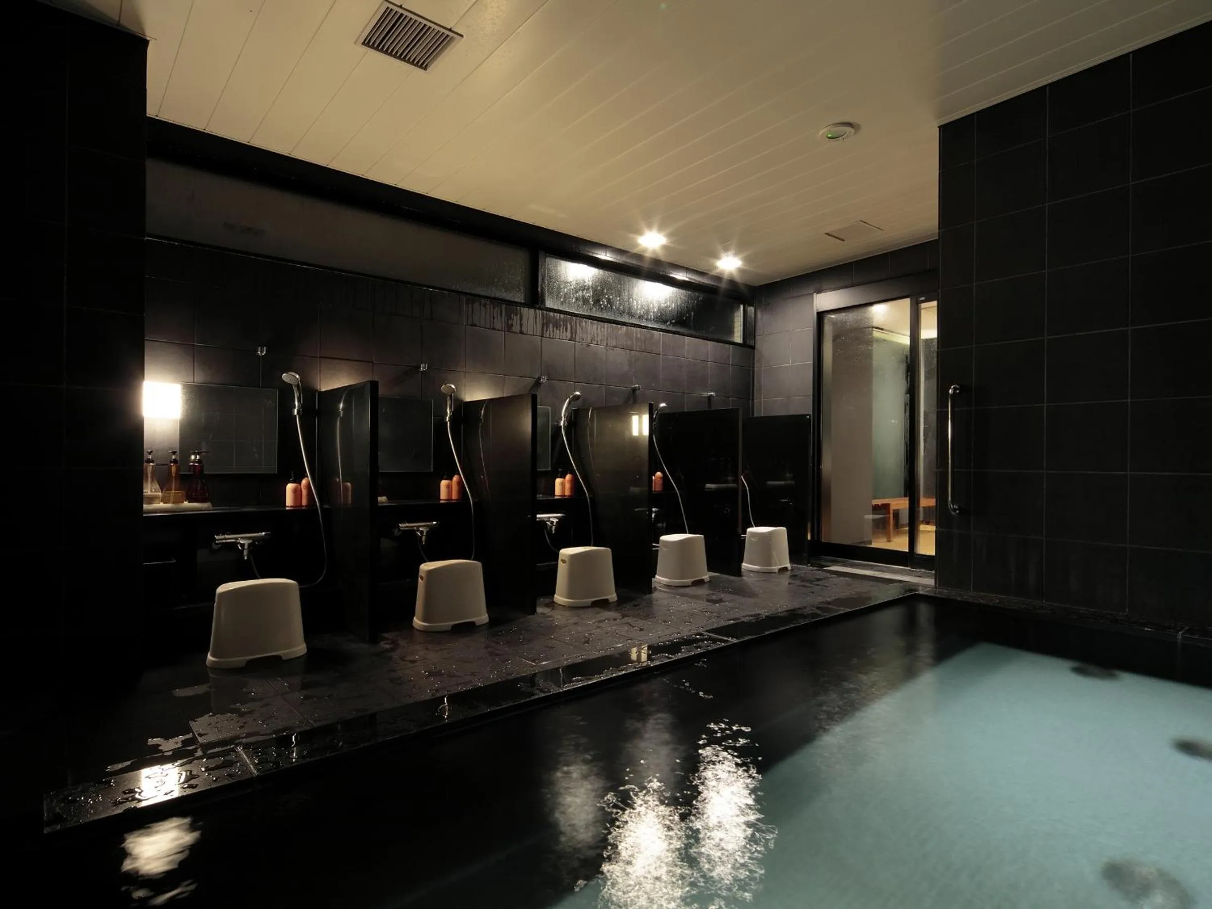 Spa and wellness centre/facilities in Candeo Hotels Sano