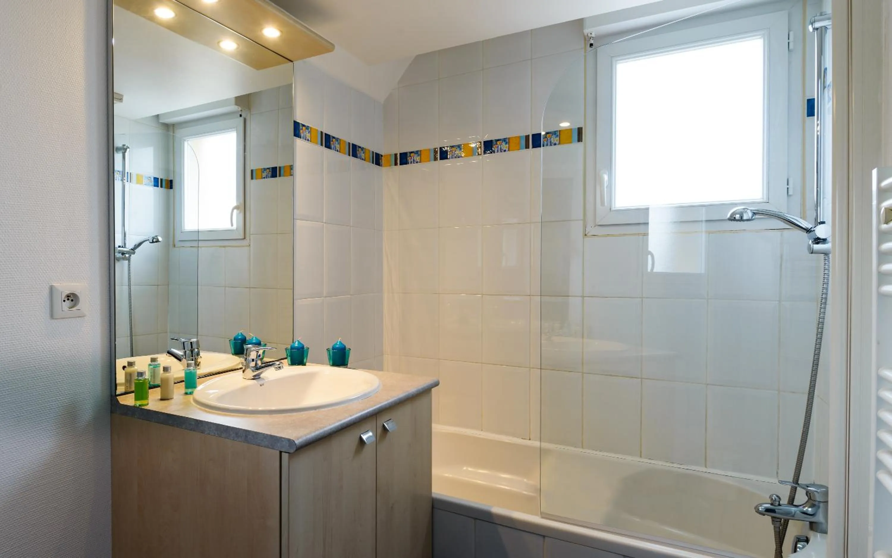 Bathroom in Lagrange Vacances Les Roches Douvres