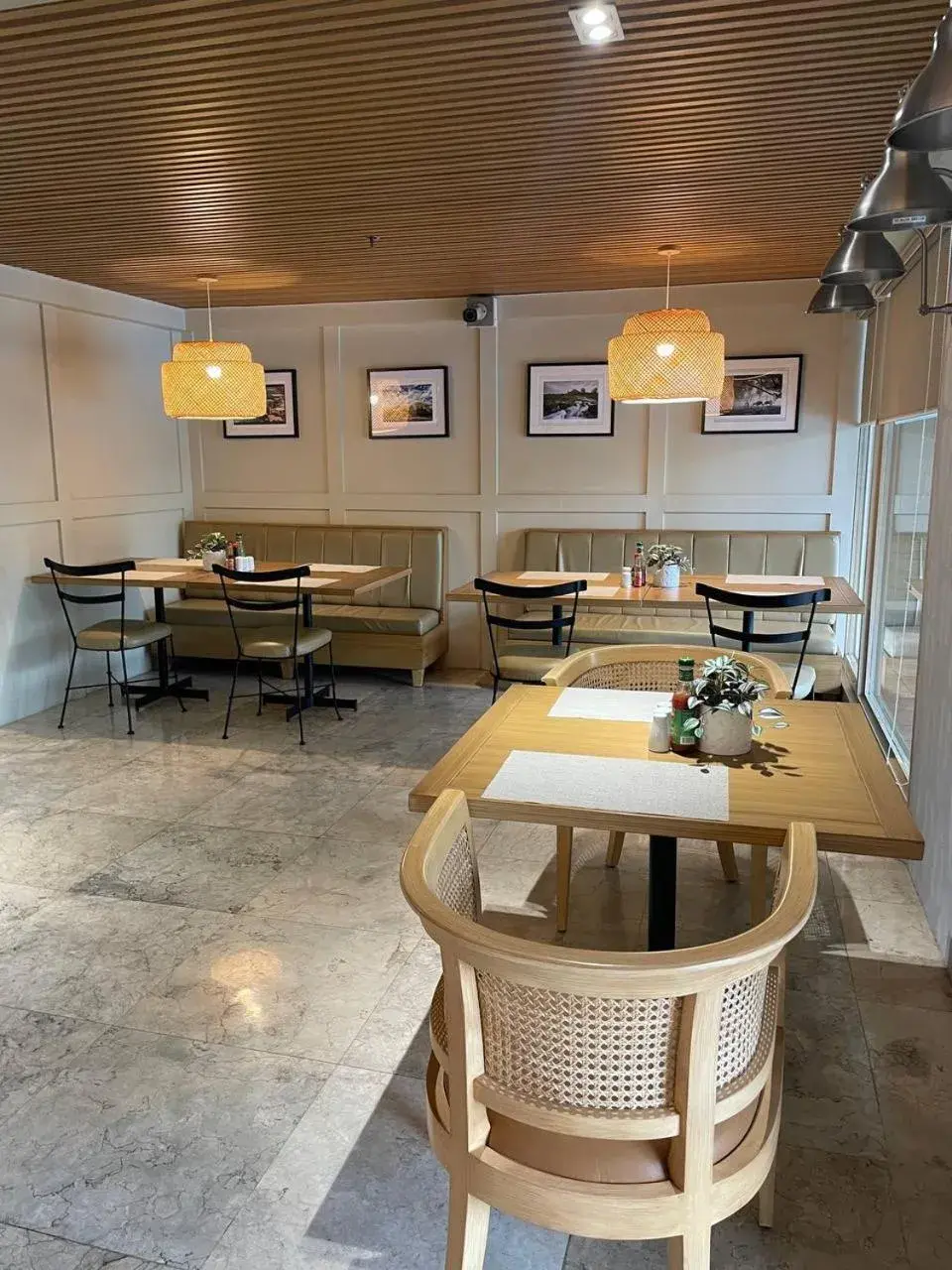 Restaurant/places to eat in Copacabana Apartment Hotel Restaurant/places to eat in Copacabana Apartment Hotel