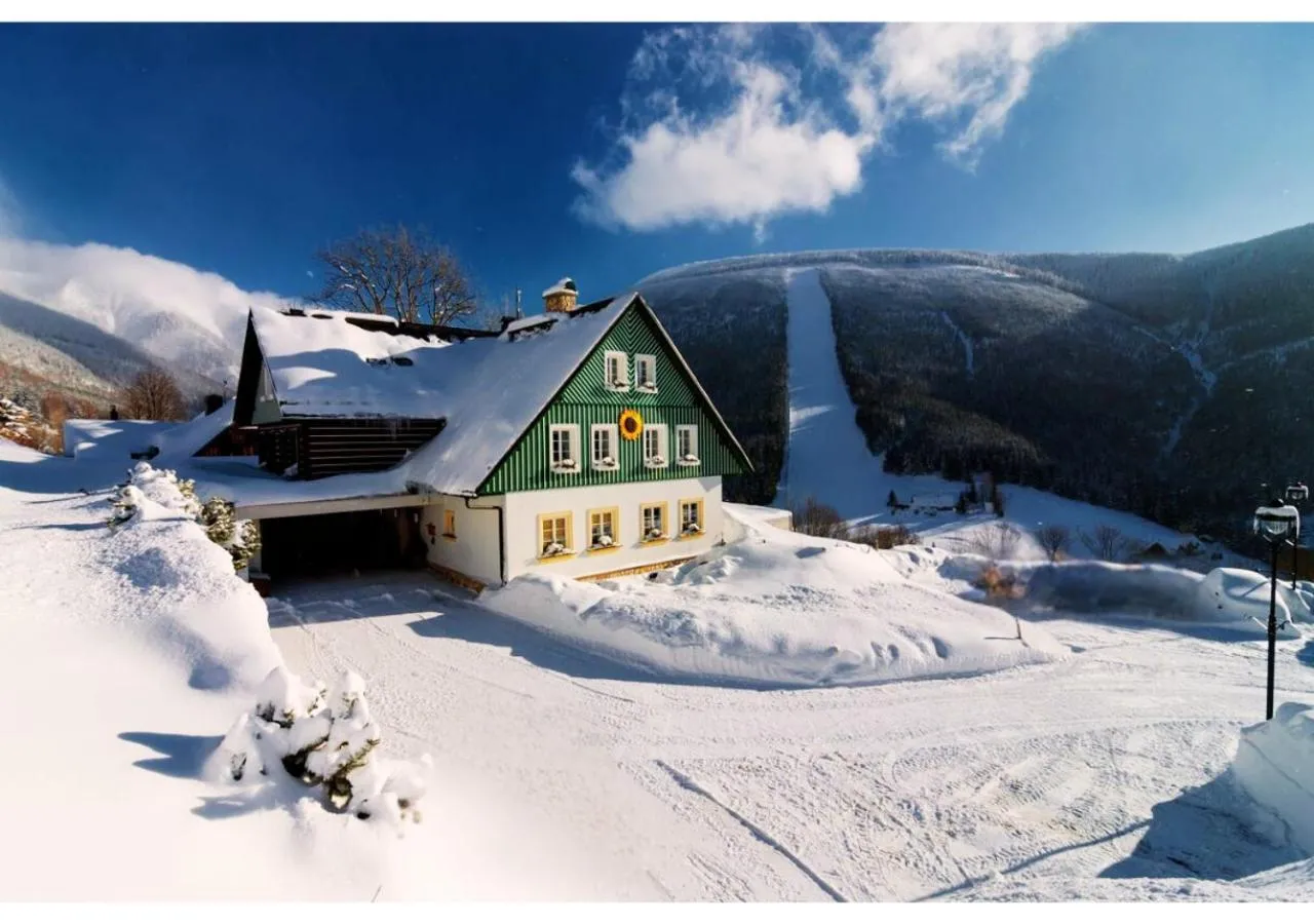 Pension Slunečnice & Panorama Restaurant Farma