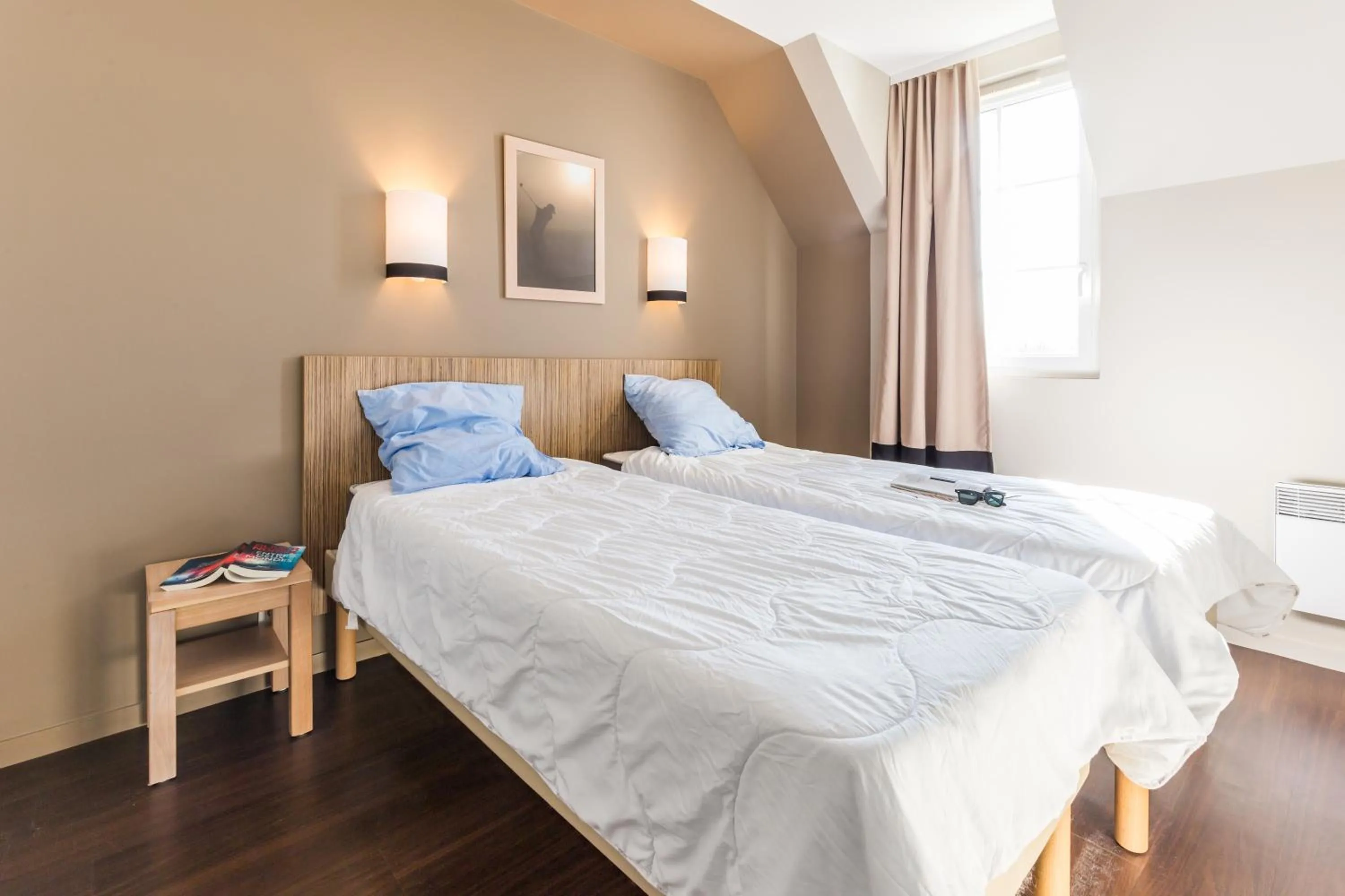 Bed in Résidence Pierre & Vacances le Green Beach