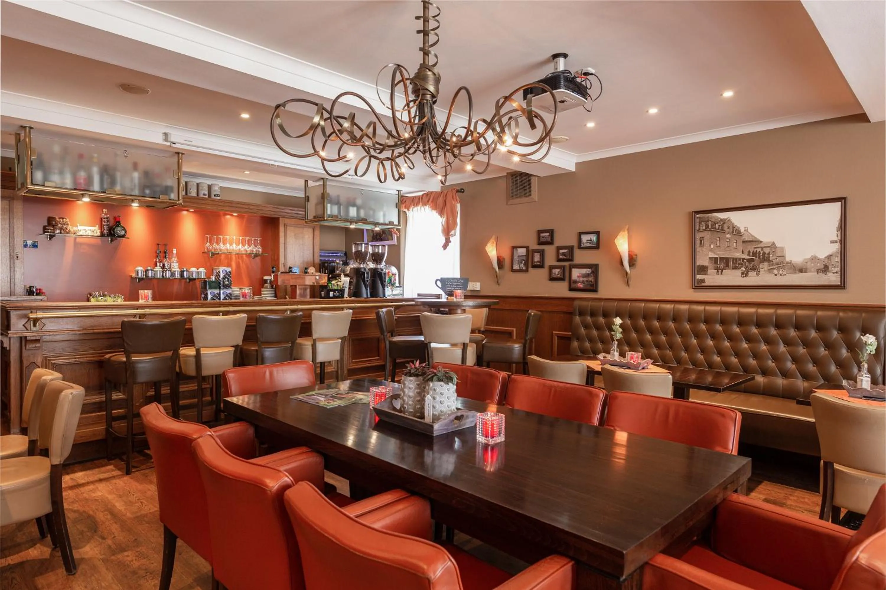 Restaurant/places to eat in Hotel Berg en Dal