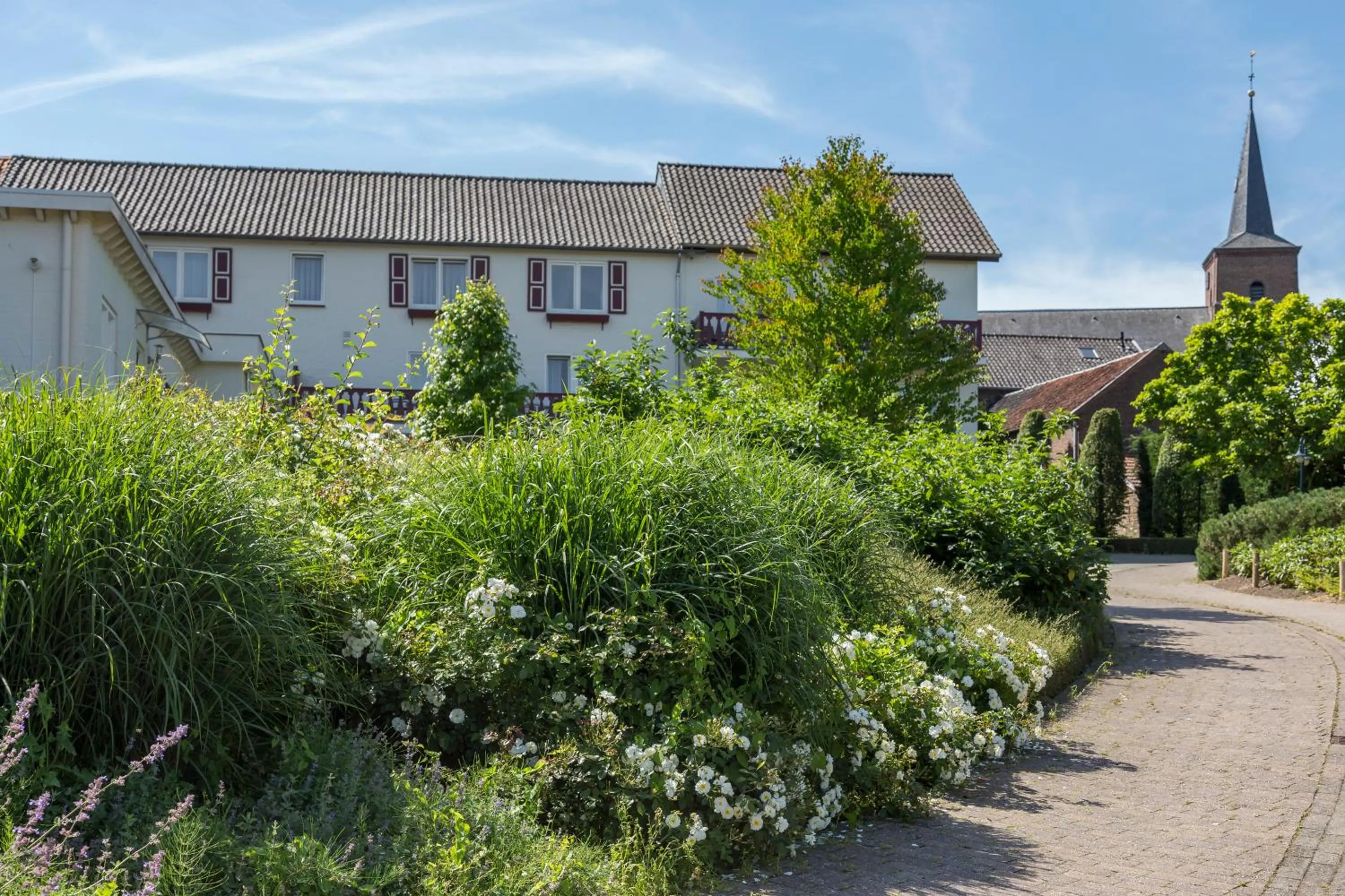 Property building in Hotel Berg en Dal