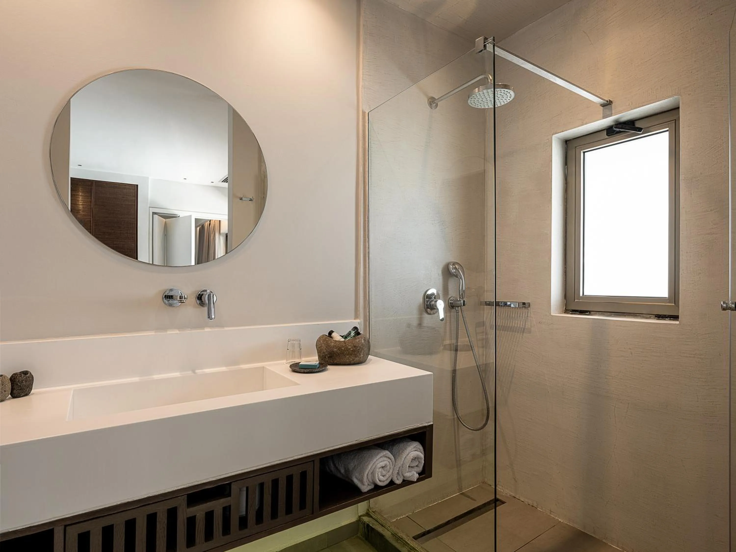 Shower in Kakkos Beach Hotel - Adults Only