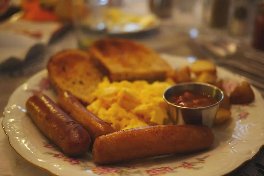 Sir Isaac Brock B&B Luxury Suites