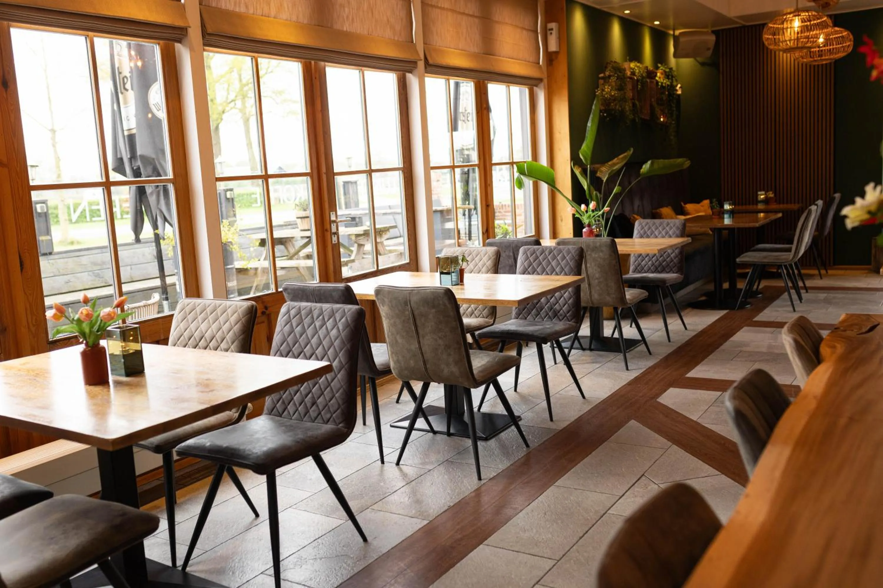 Restaurant/places to eat in Hotel Inn Salland