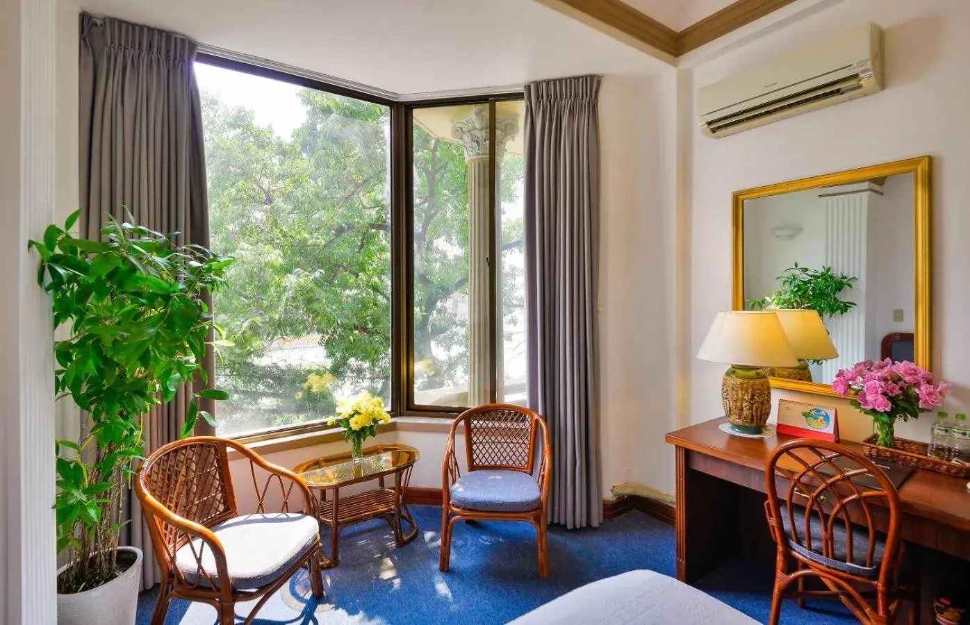 Photo of the whole room in The Spring Hotel Photo of the whole room in The Spring Hotel