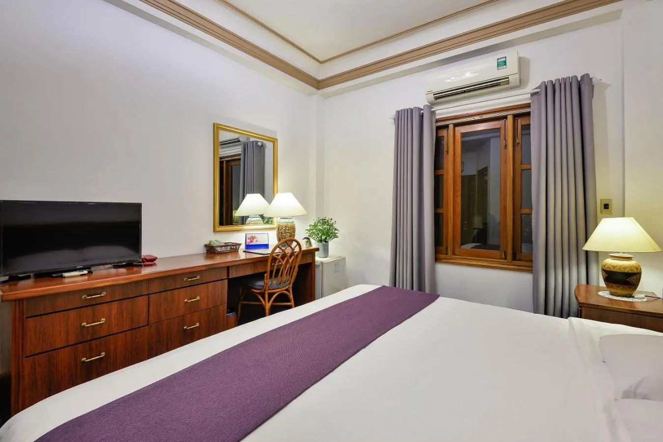 Bed in The Spring Hotel