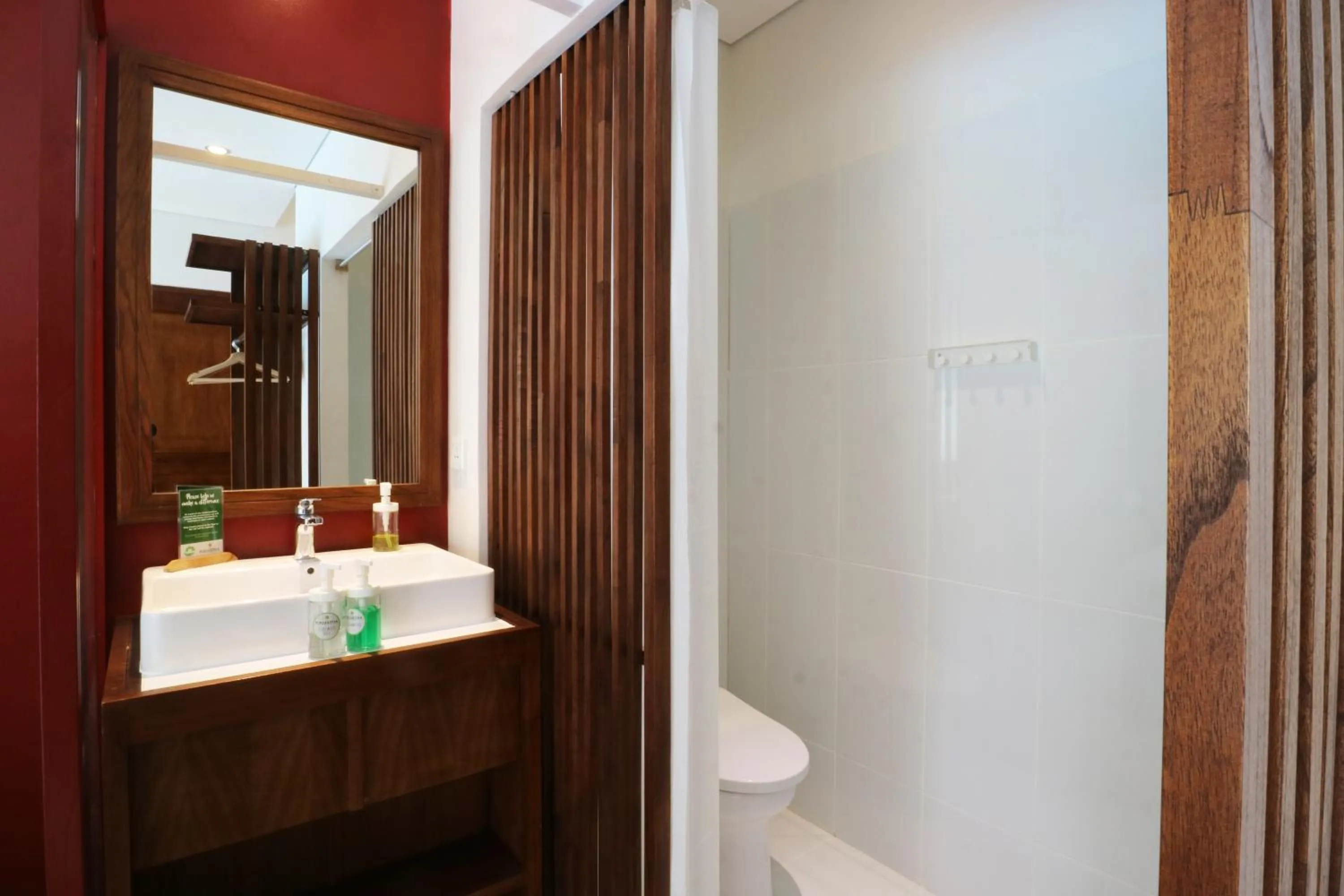 Bathroom in Hotel Puriartha Ubud