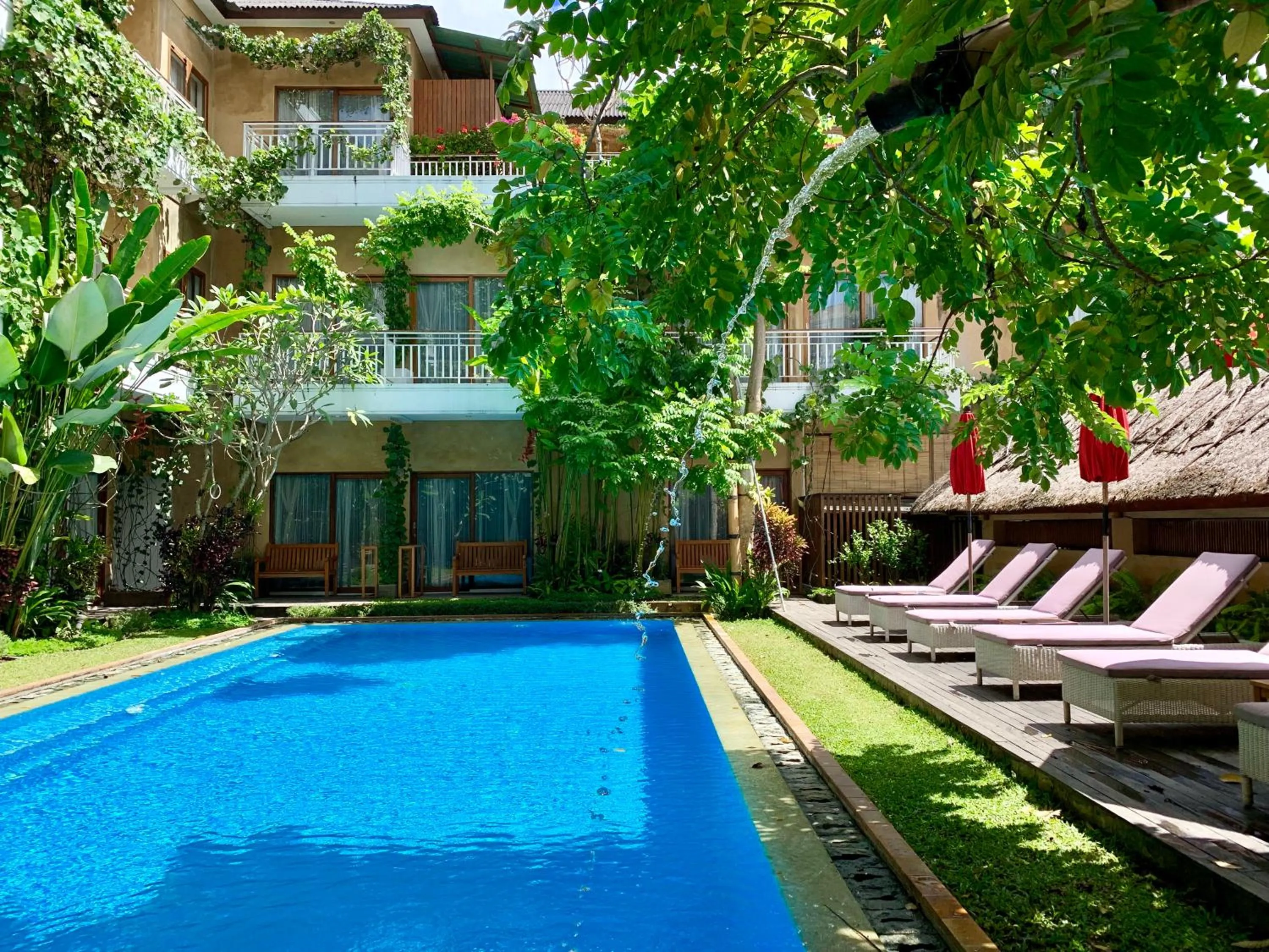 Pool view in Hotel Puriartha Ubud