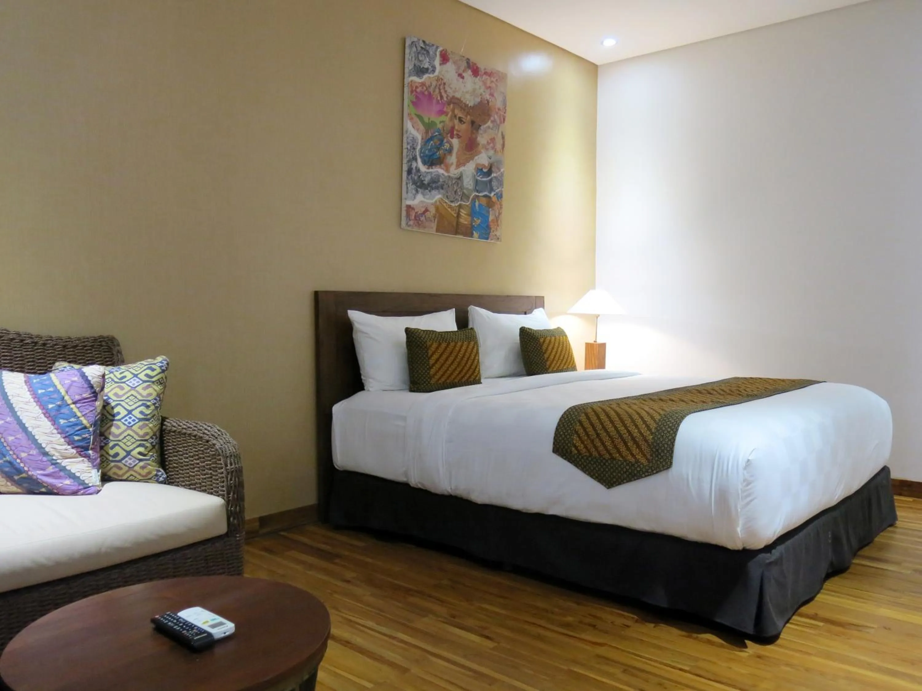 Bedroom, Bed in Hotel Puriartha Ubud