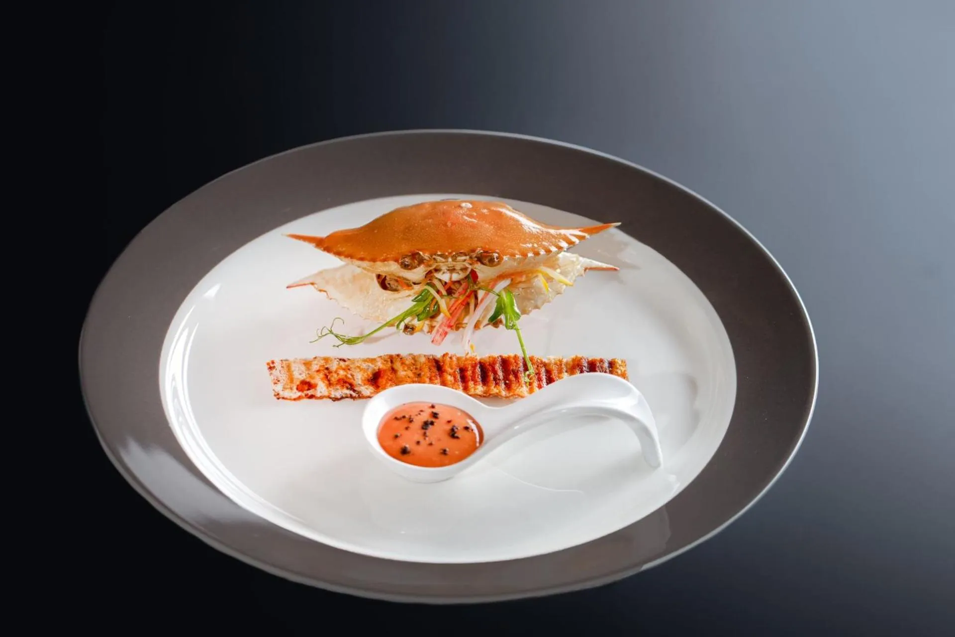 Food and drinks in Earl's Regency Hotel