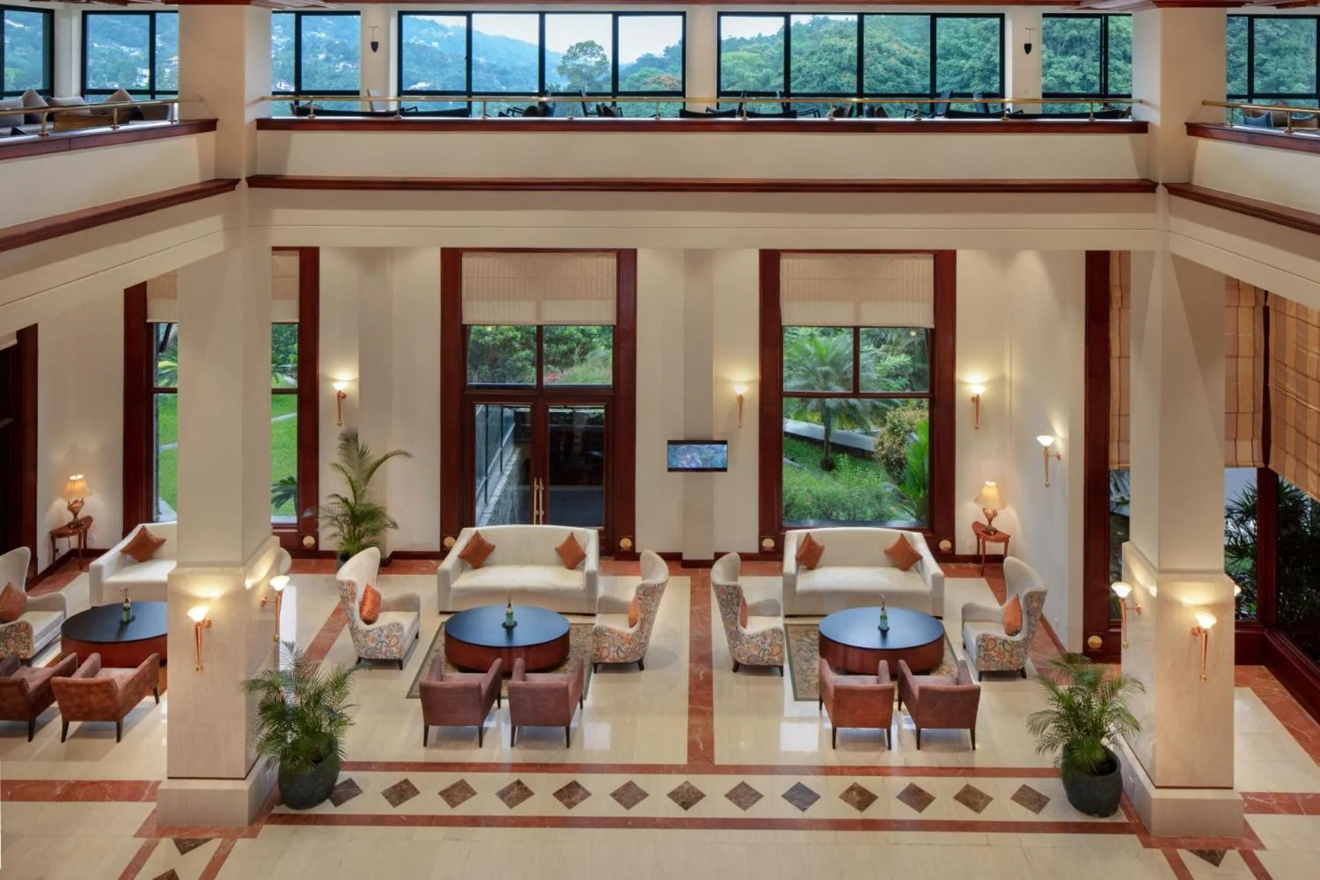 Lobby or reception in Earl's Regency Hotel