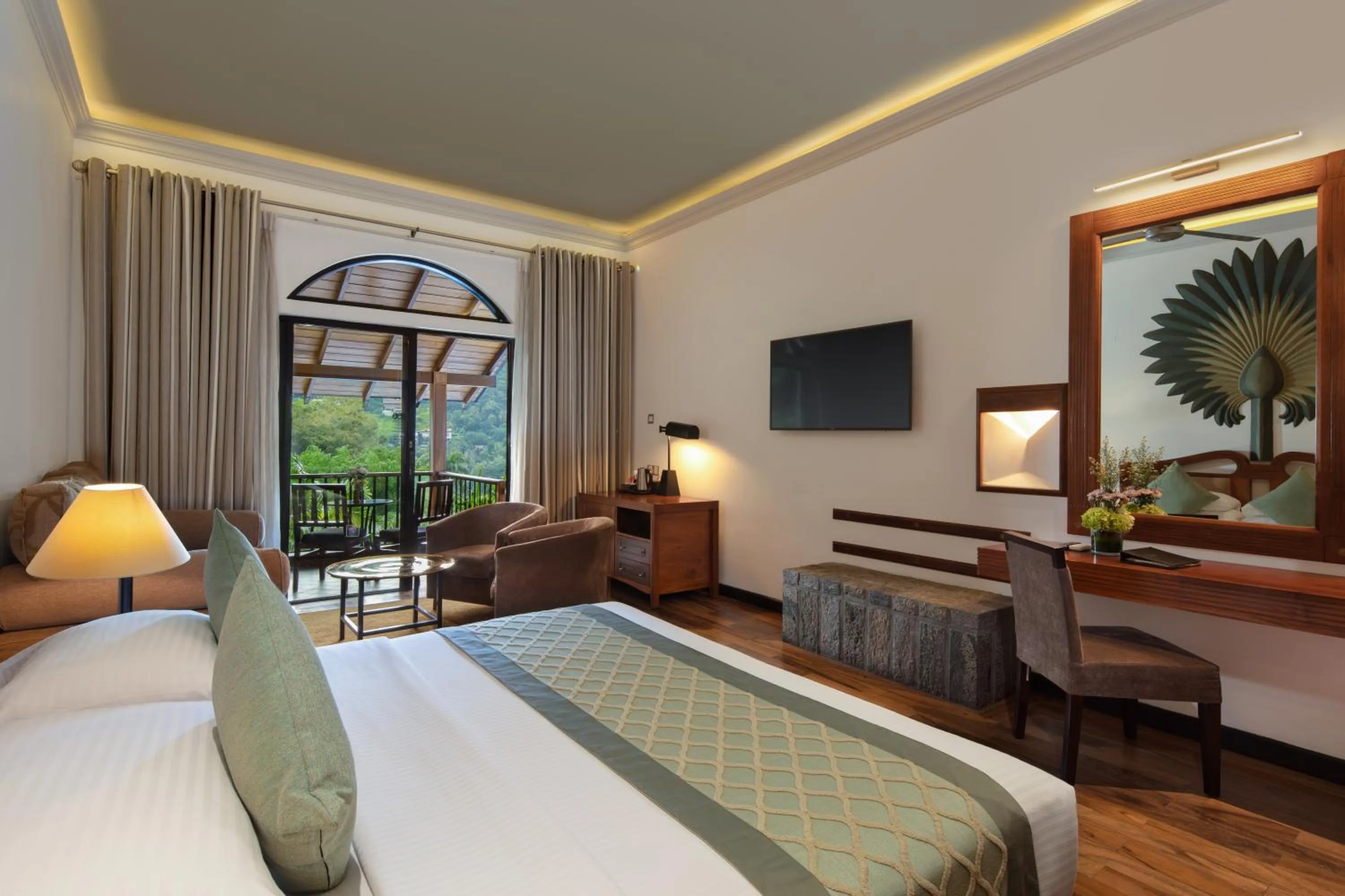 Bed in Earl's Regency Hotel