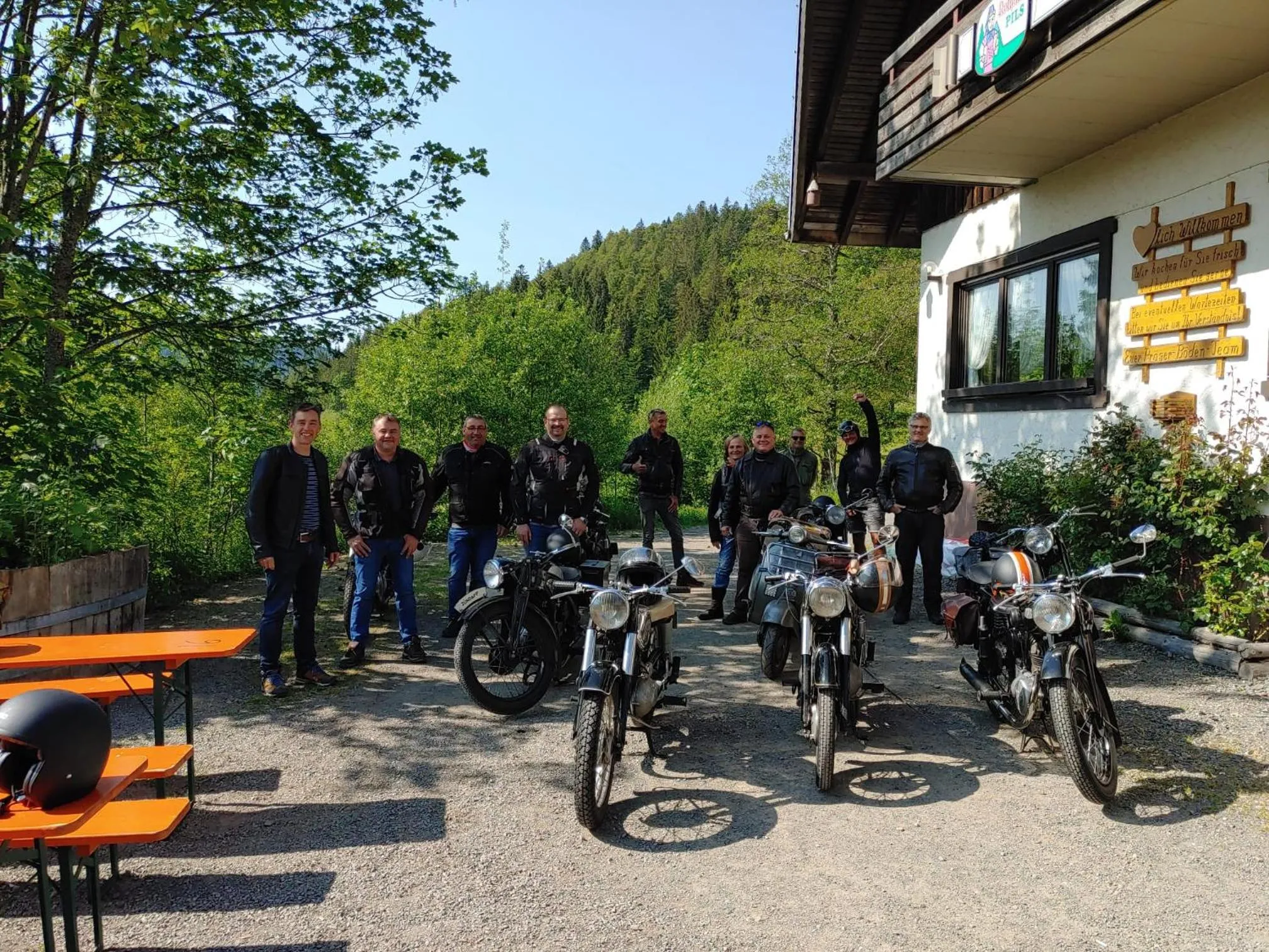 Guests in Berggasthaus Präger Böden