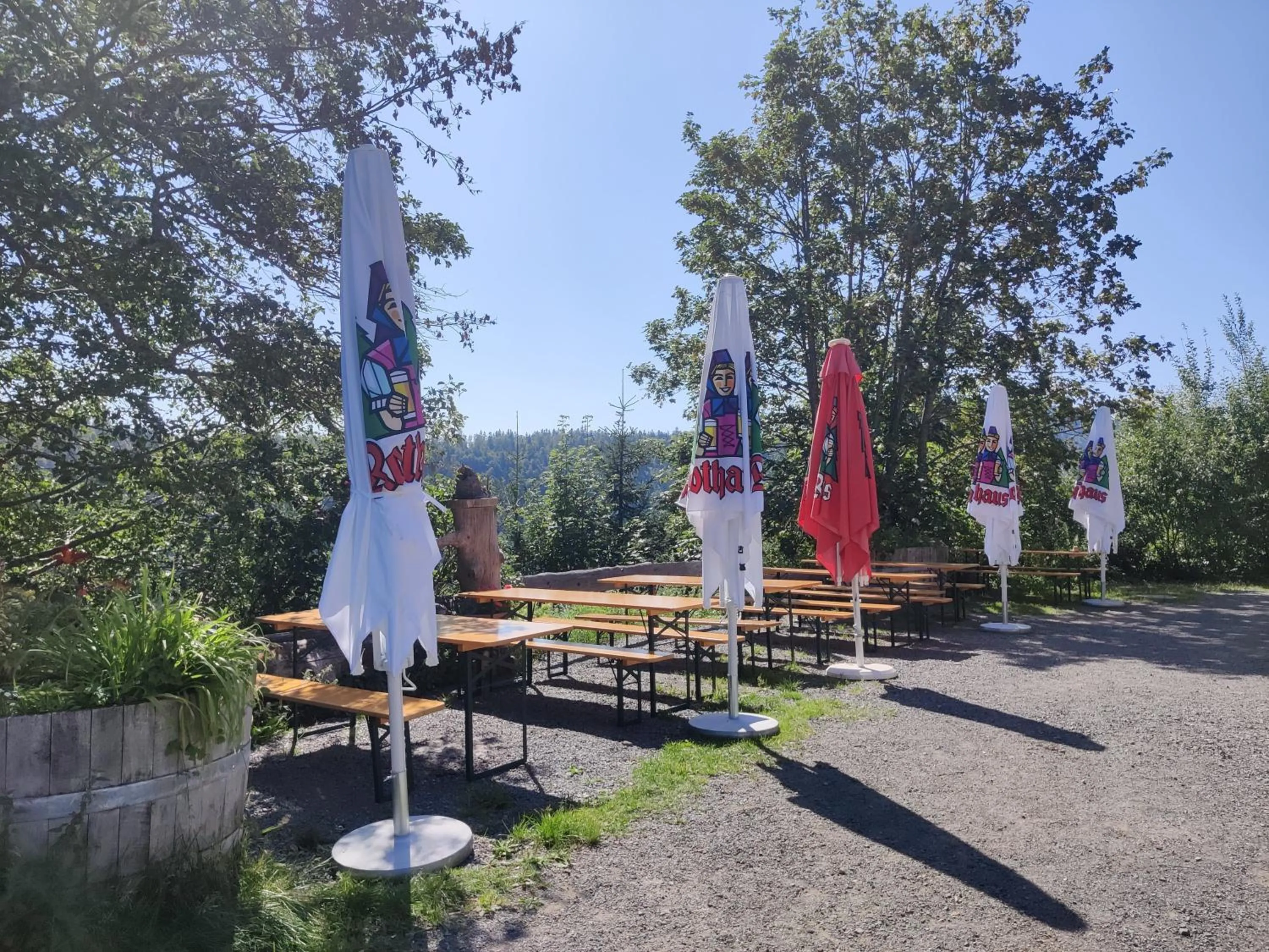 Garden view in Berggasthaus Präger Böden