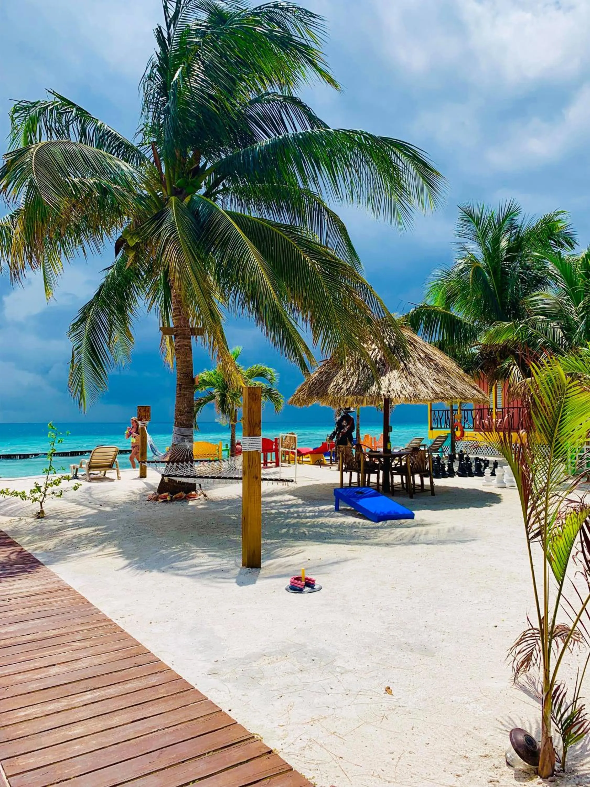 King Lewey's Island Resort