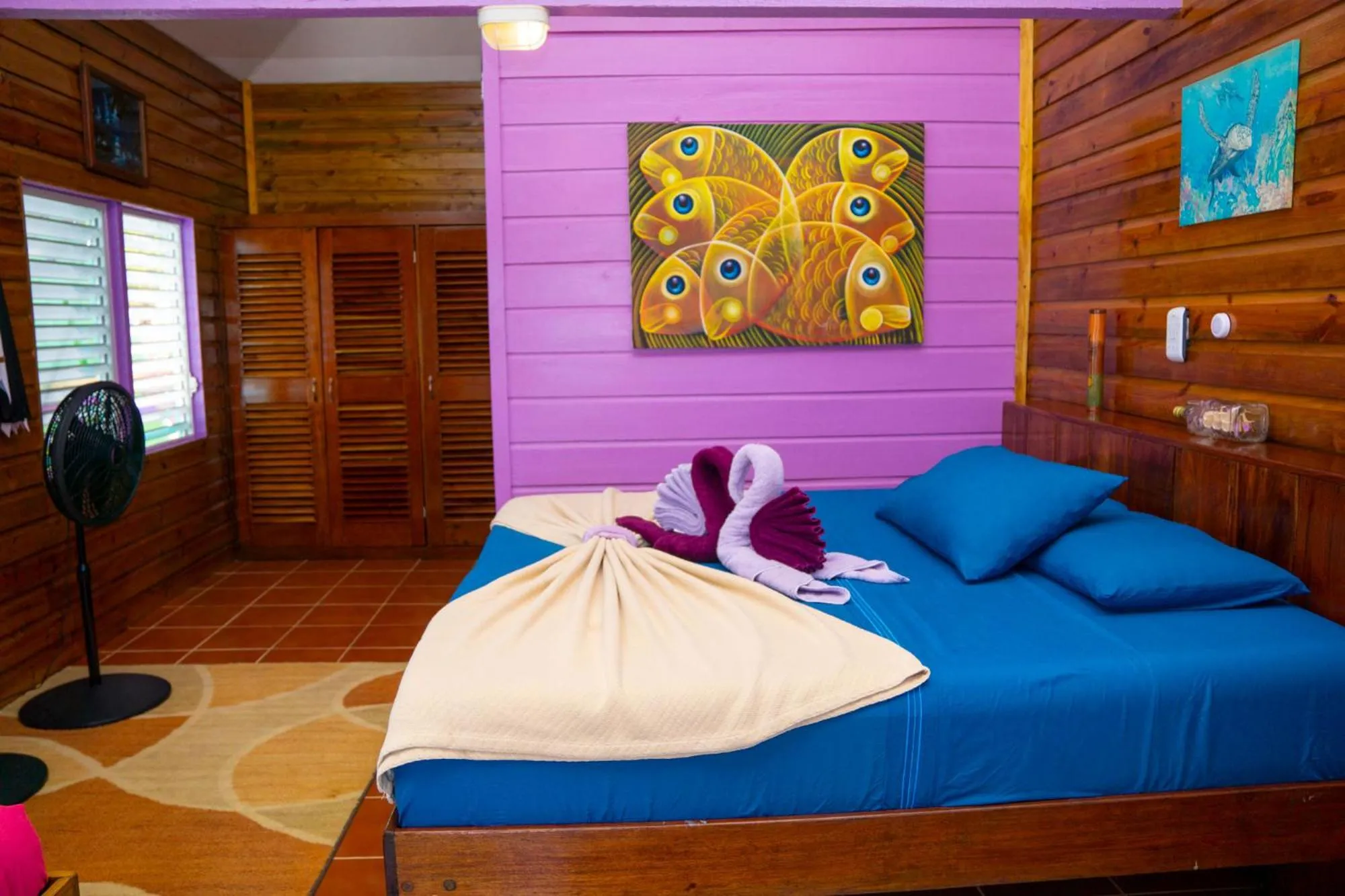 Bed in King Lewey's Island Resort