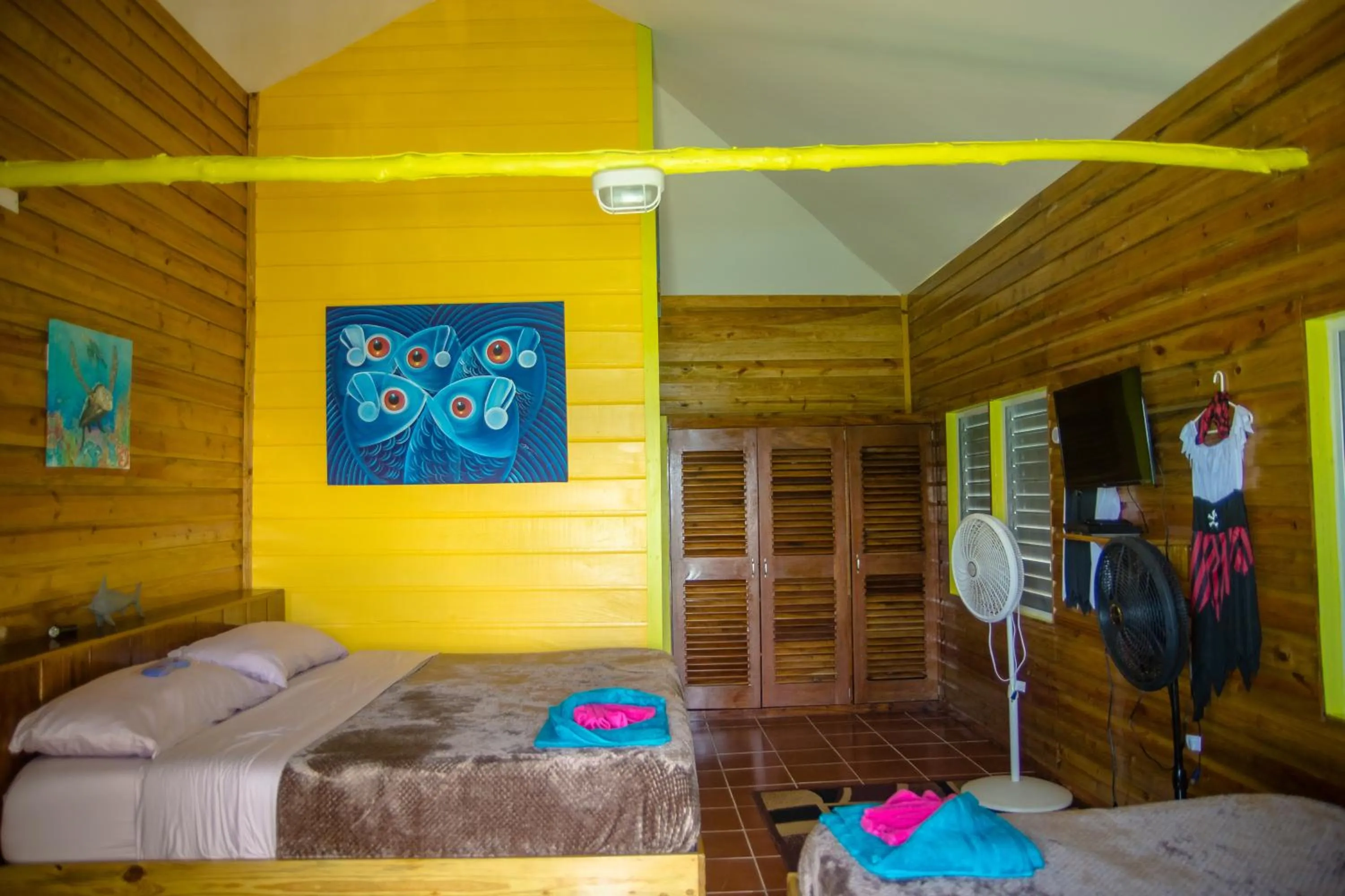Bed in King Lewey's Island Resort