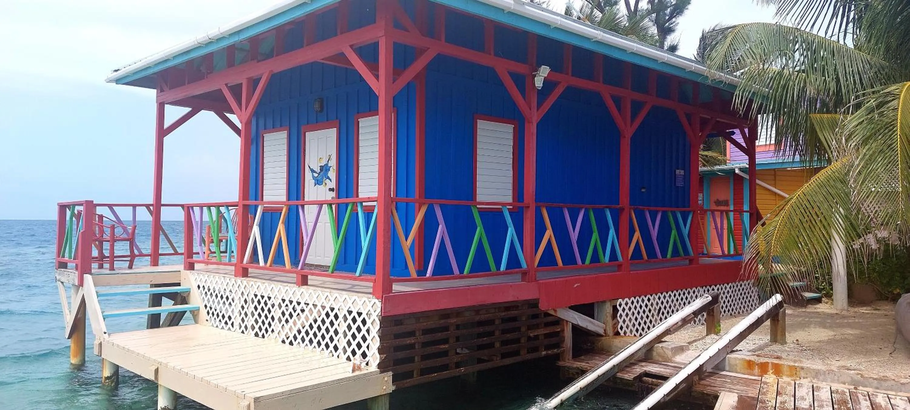 King Lewey's Island Resort