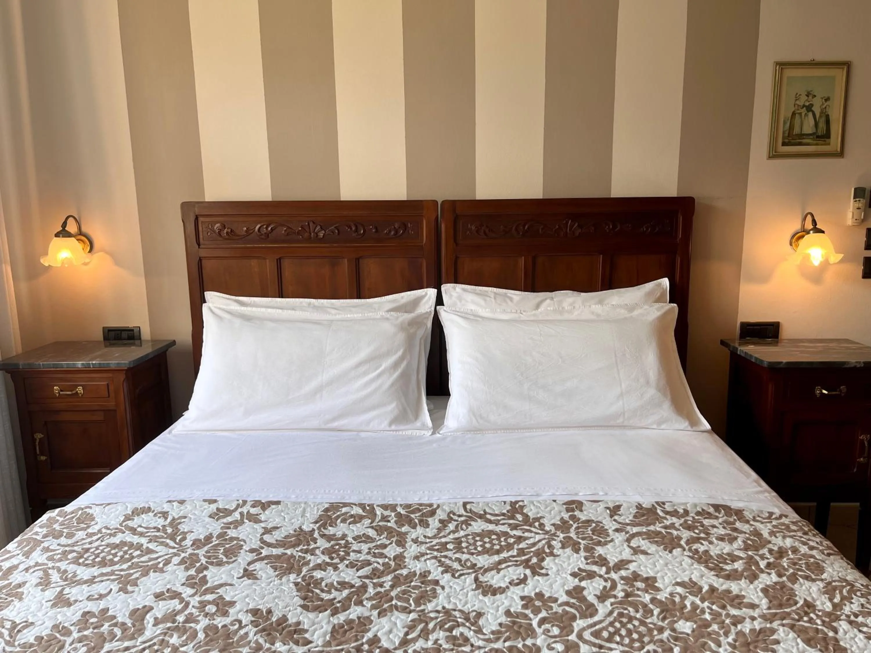 Bedroom, Bed in Belvedere Bike Hotel