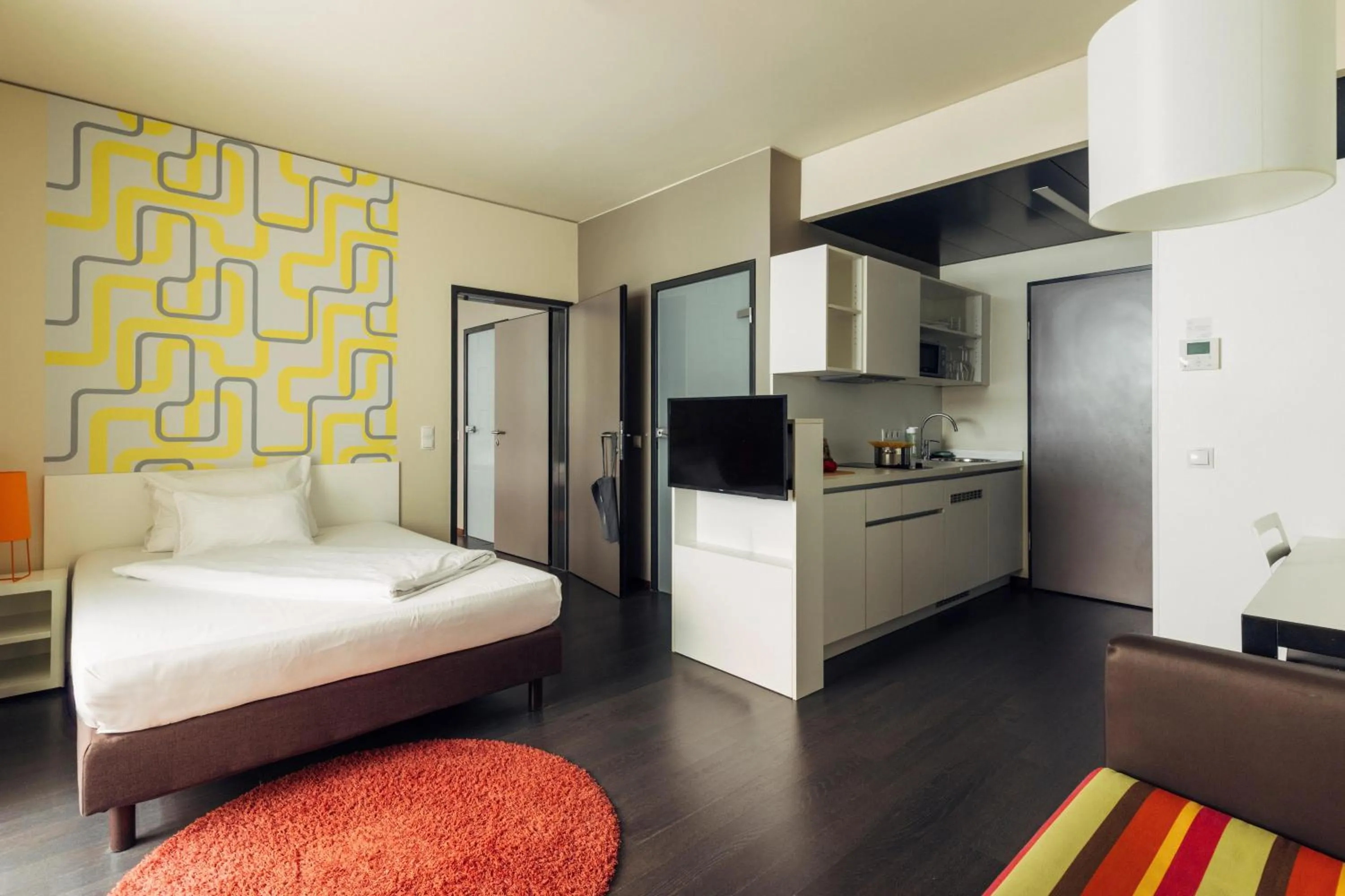 Photo of the whole room, Bed in harry's home Dornbirn hotel & apartments