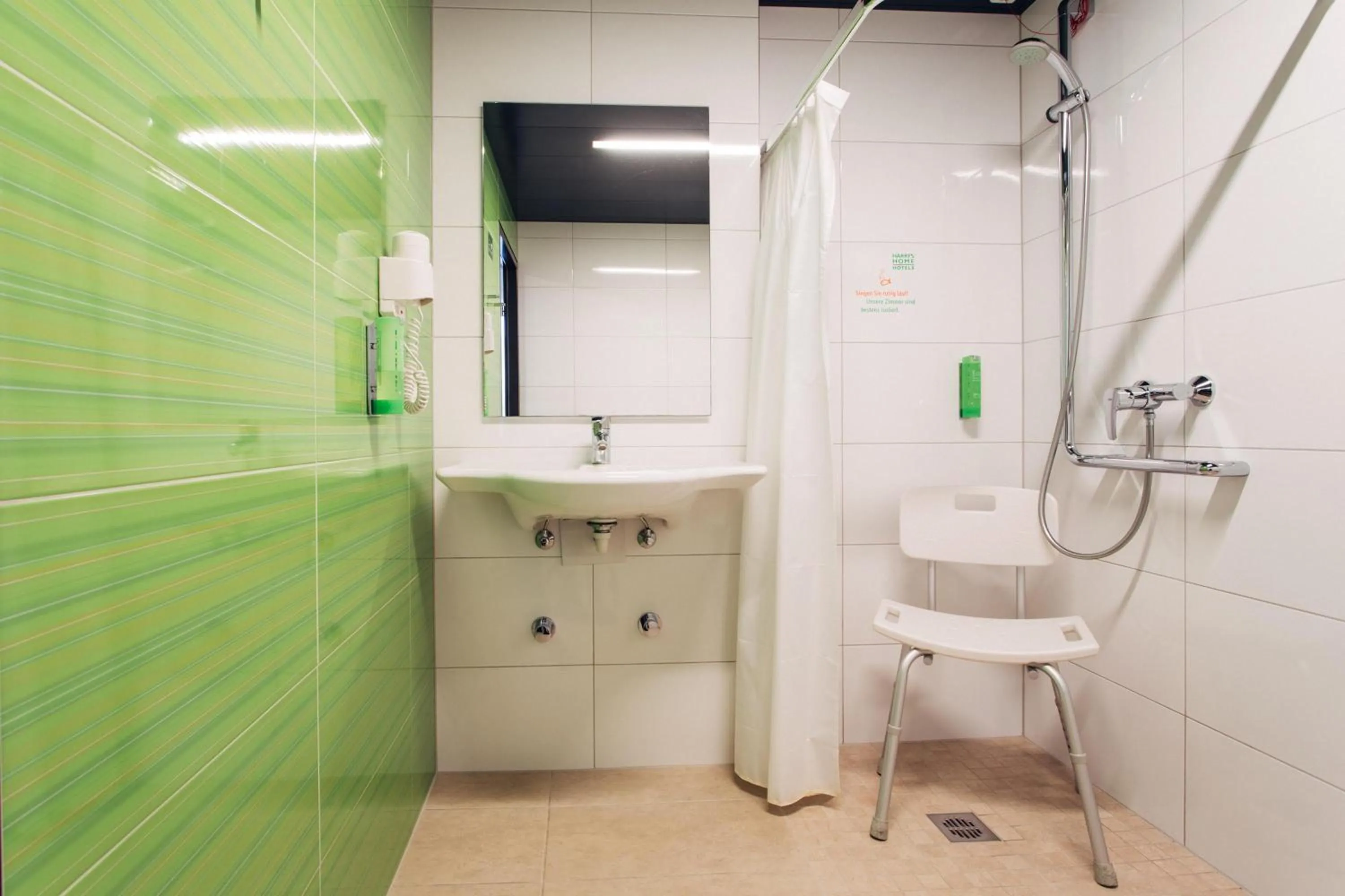 Bathroom in harry's home Dornbirn hotel & apartments