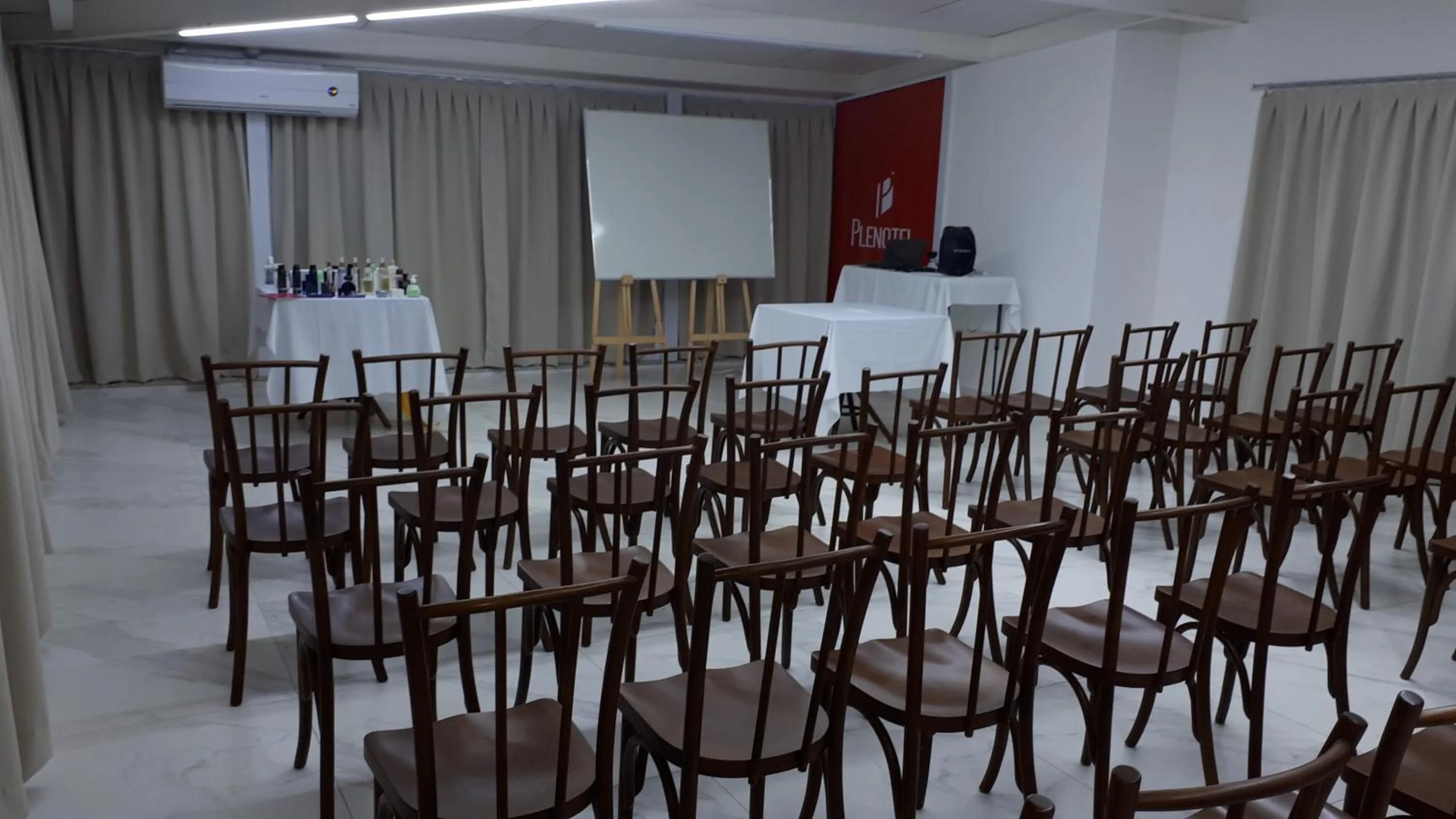 Meeting/conference room in Hotel Plenotel