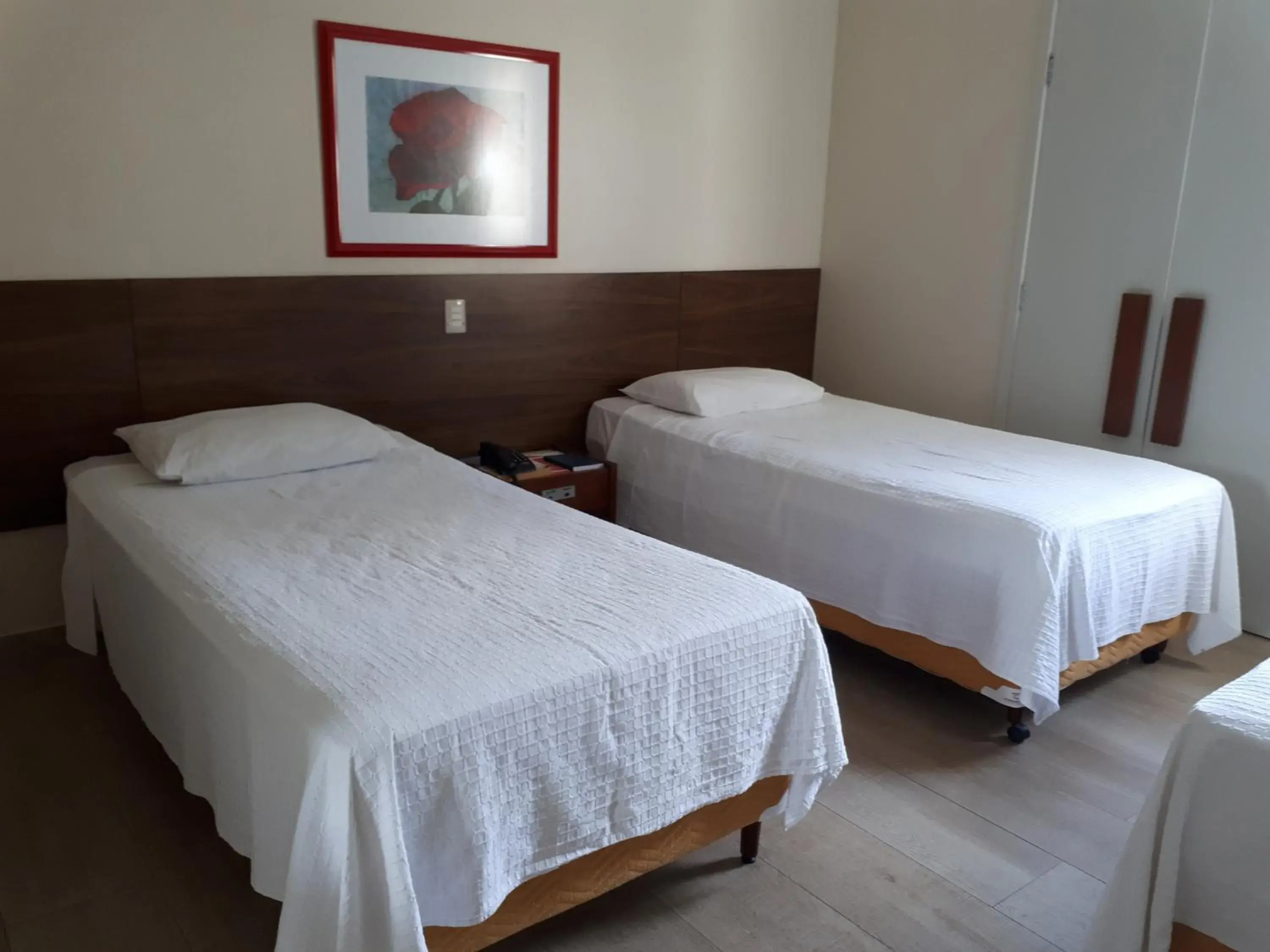Large Double or Twin Room - single occupancy in Hotel Plenotel Large Double or Twin Room - single occupancy in Hotel Plenotel
