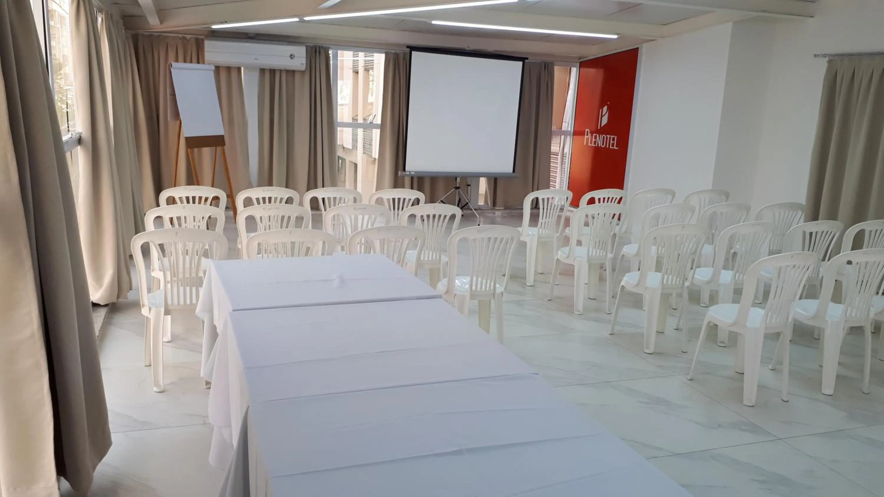 Meeting/conference room in Hotel Plenotel