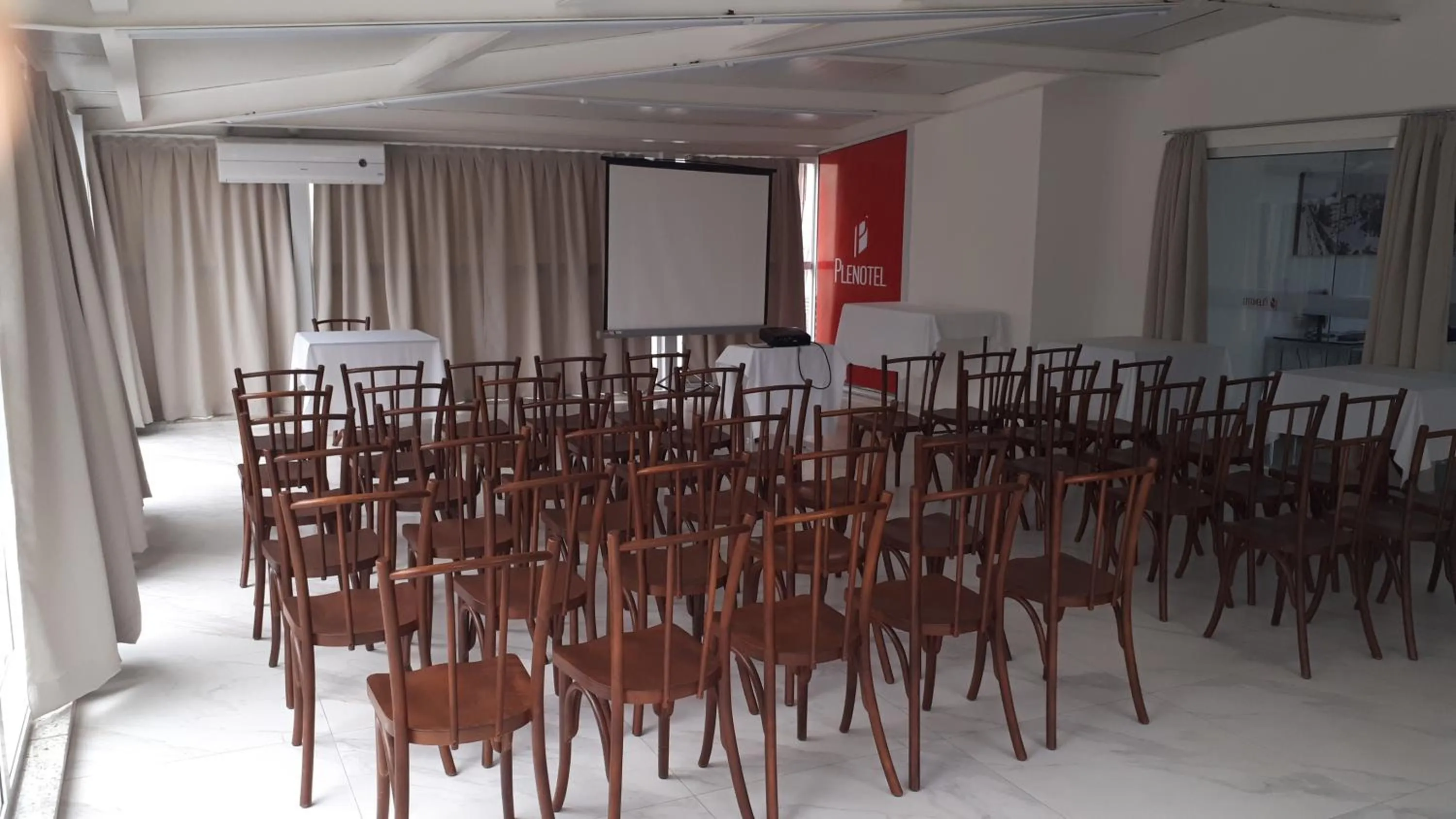 Meeting/conference room in Hotel Plenotel