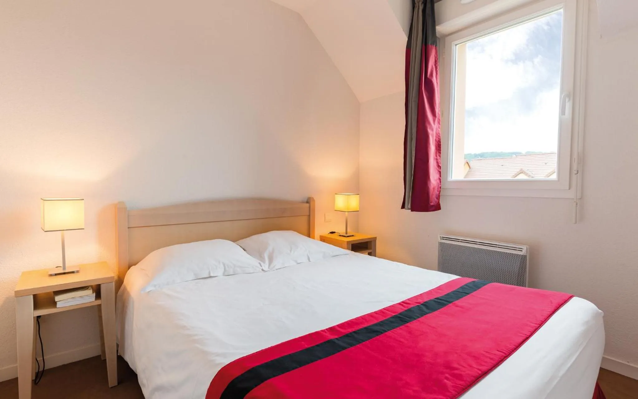 Bedroom, Bed in Lagrange Vacances Les Bastides de Lascaux