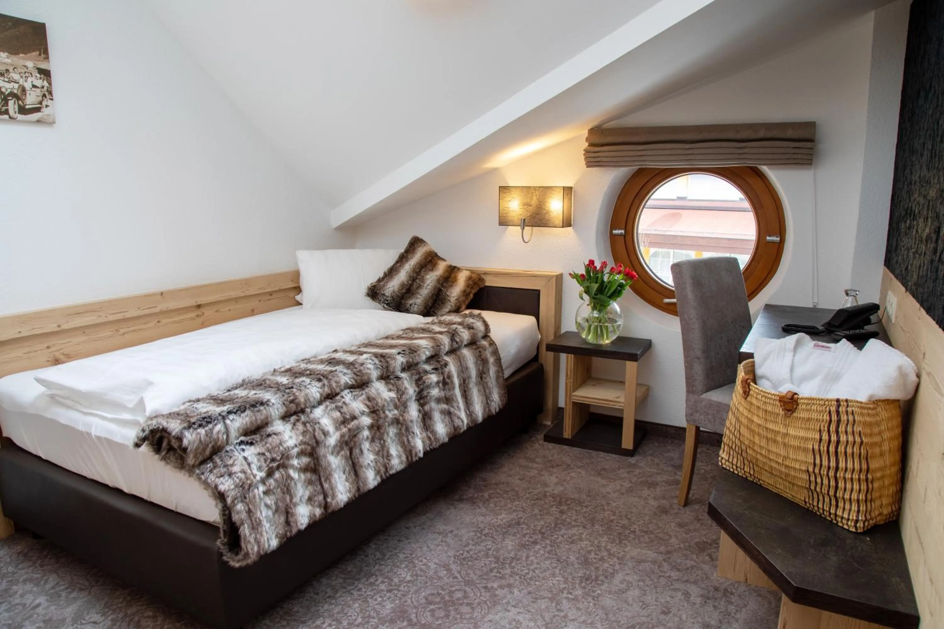 Photo of the whole room, Bed in Hotel Victoria