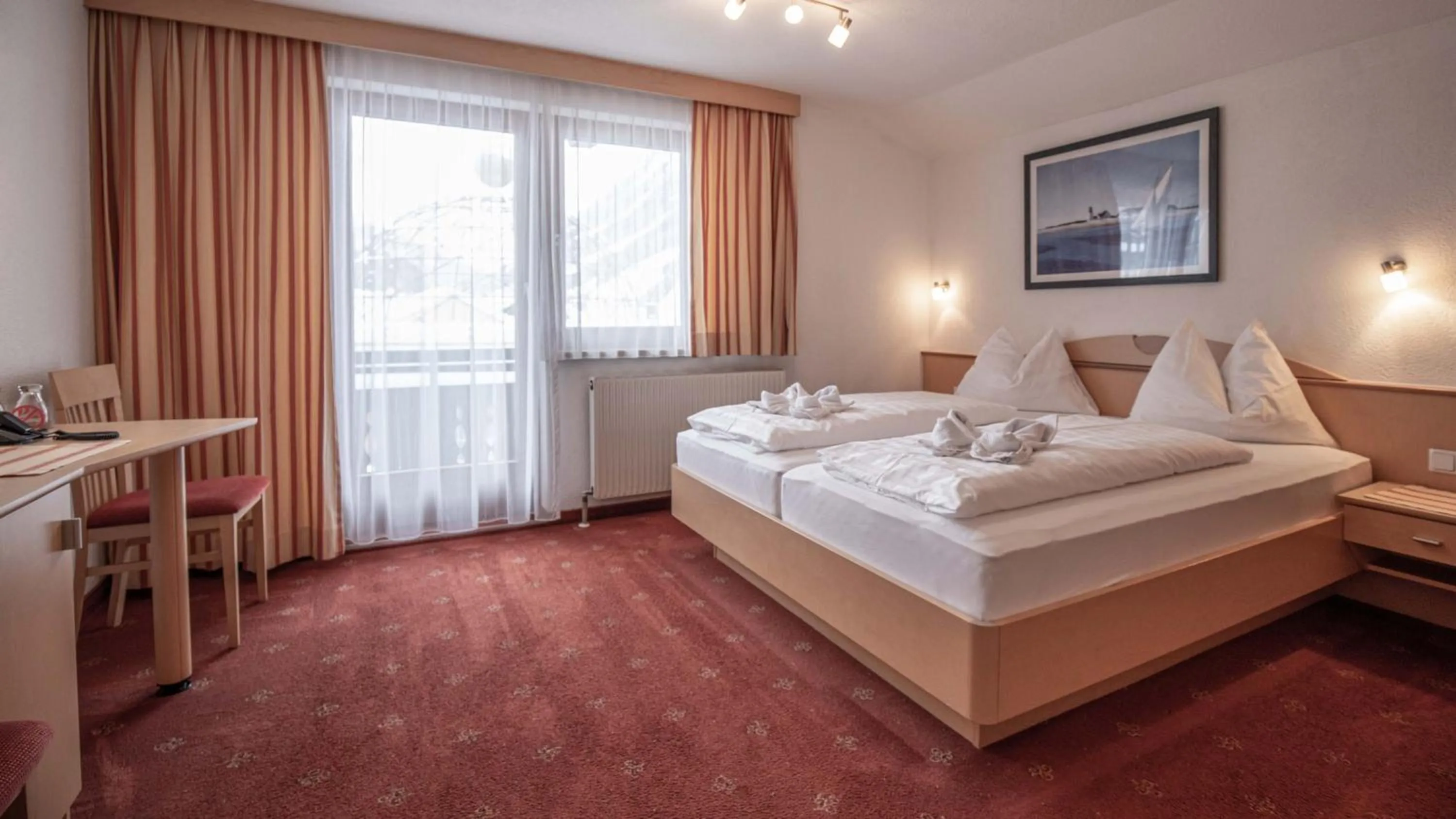 Bedroom, Bed in Hotel Victoria