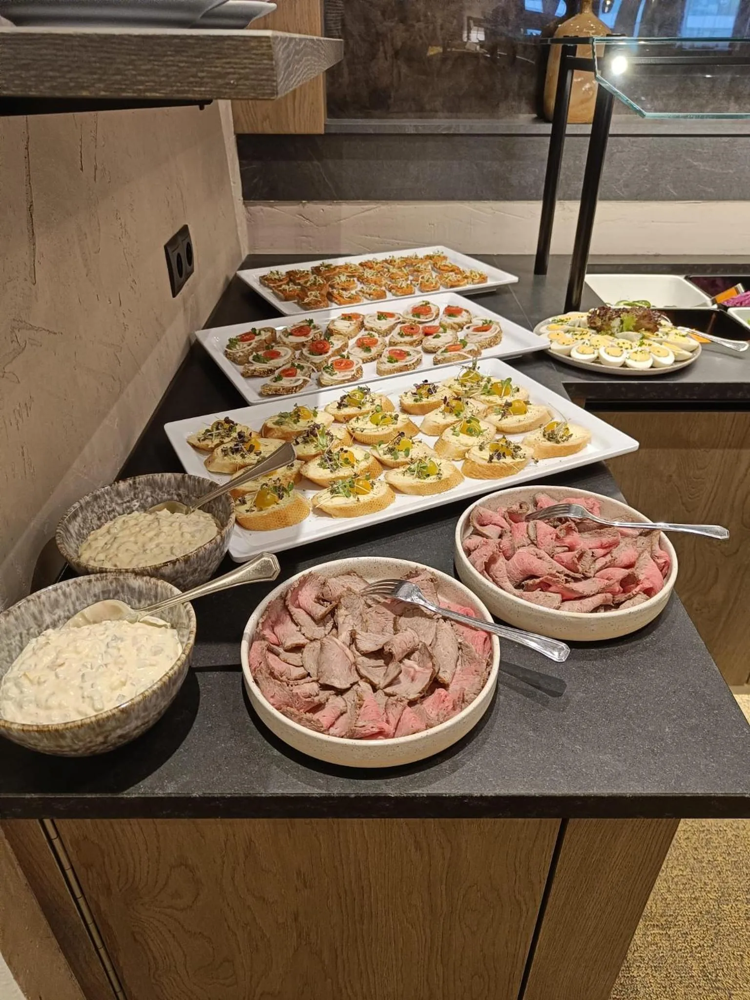 Dinner in Hotel Victoria